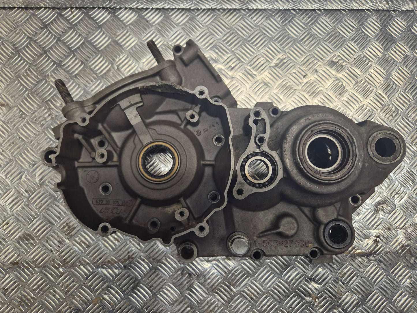 Carter moteur gauche KTM 125 SX 2004