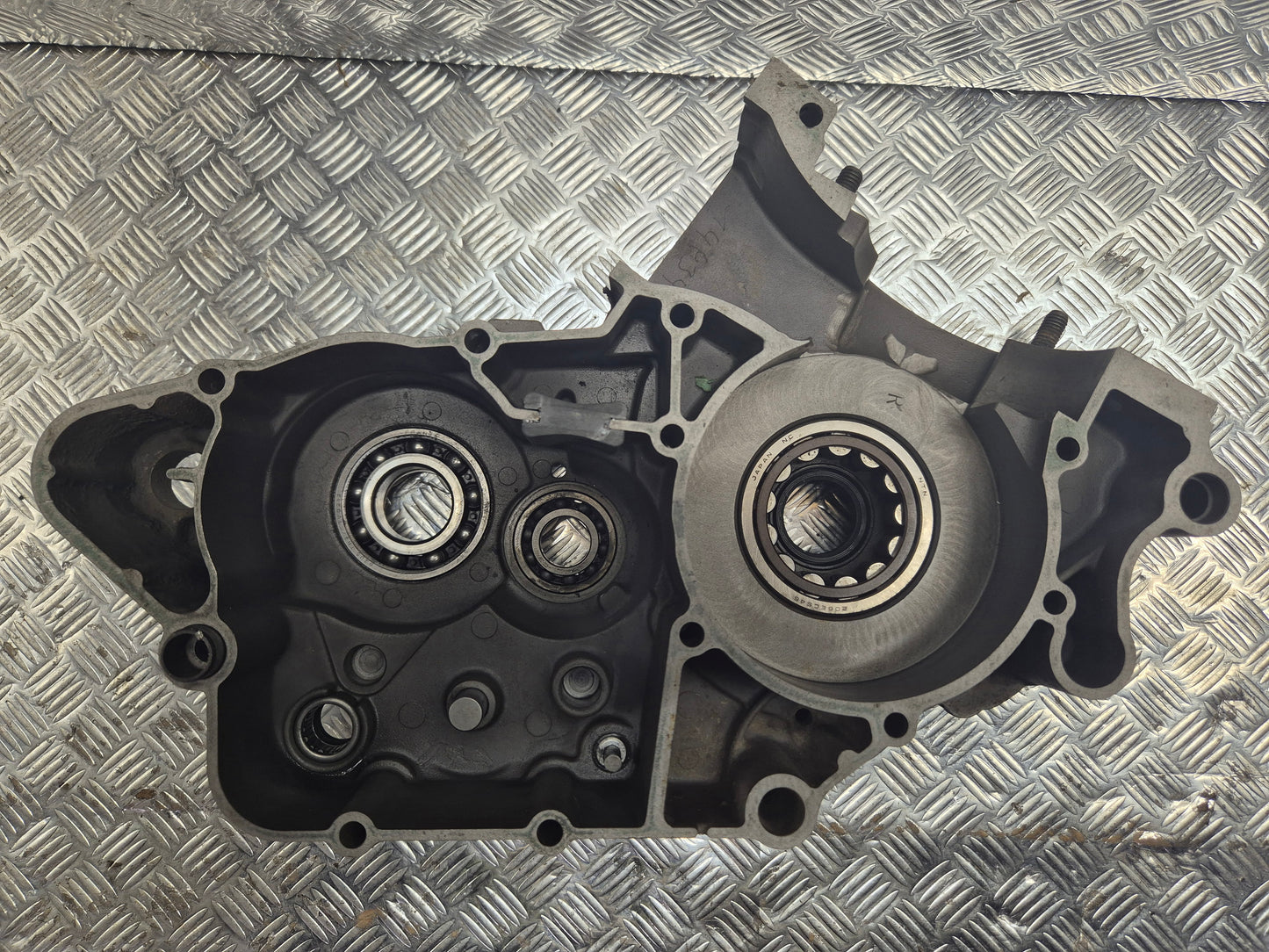 Carter moteur gauche KTM 125 SX 2004