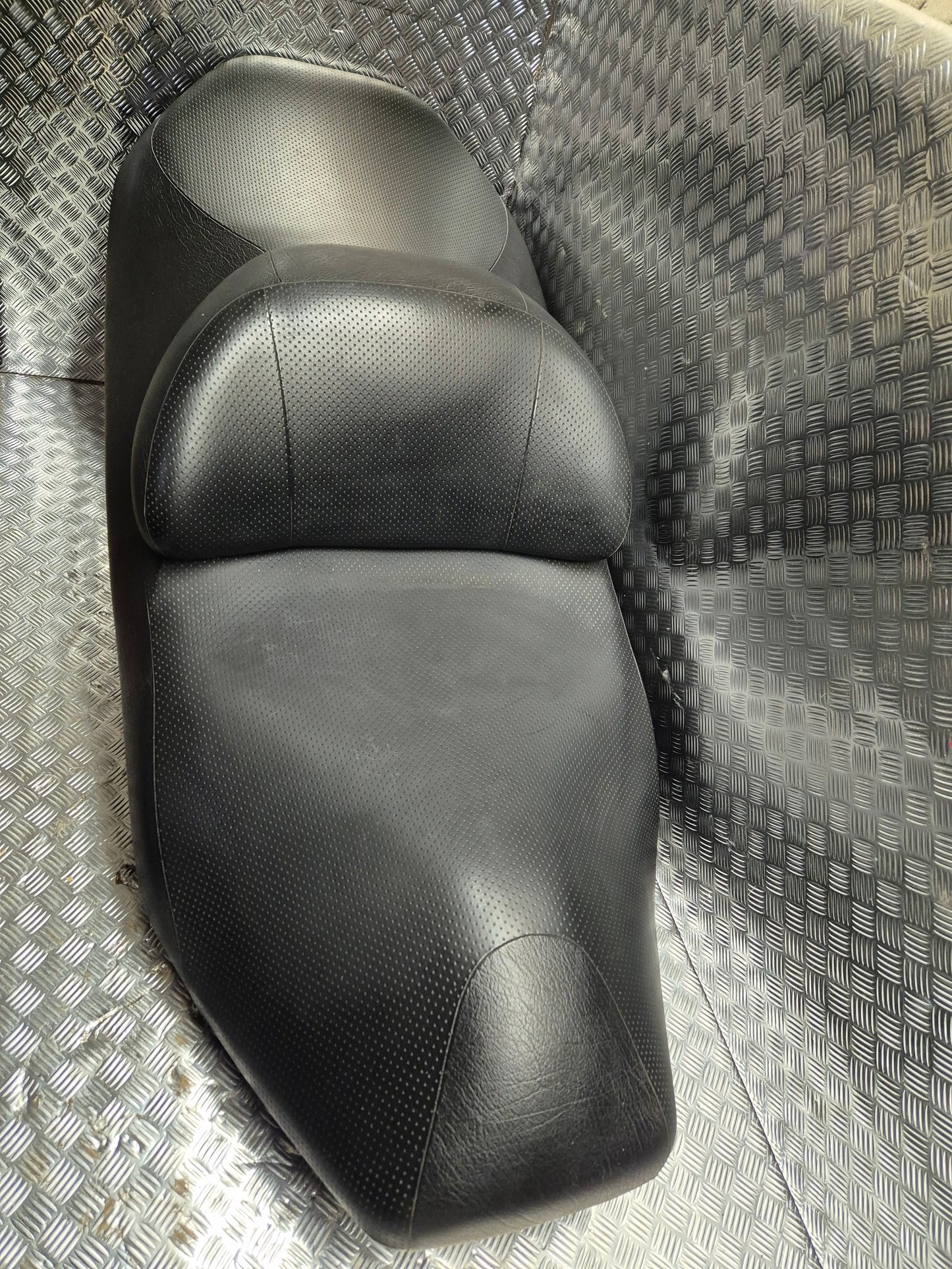 Selle + vérin suzuki 400 burgman 2003/2006