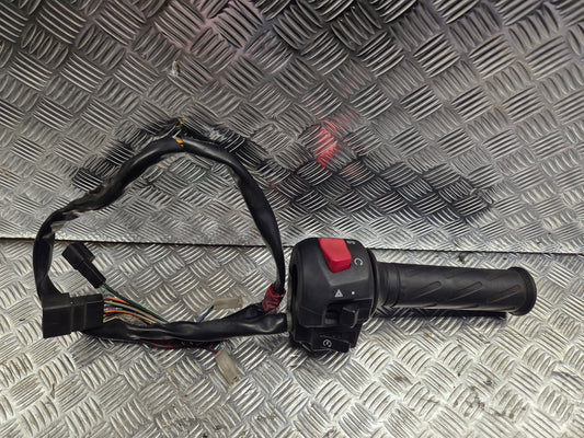 Commodo droit suzuki 400 burgman 2003/2006