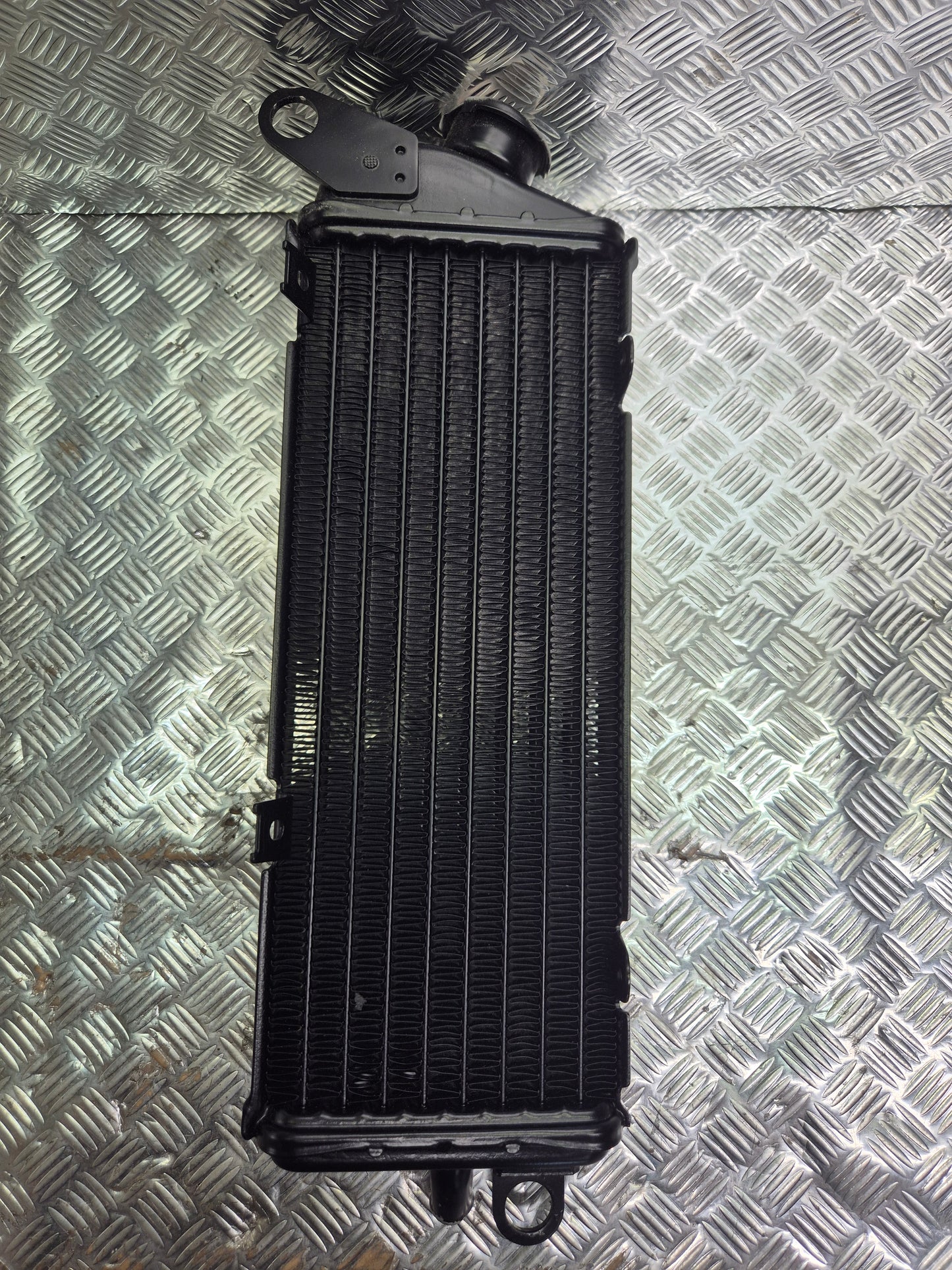 Radiateur origine yamaha 125dtr 2004