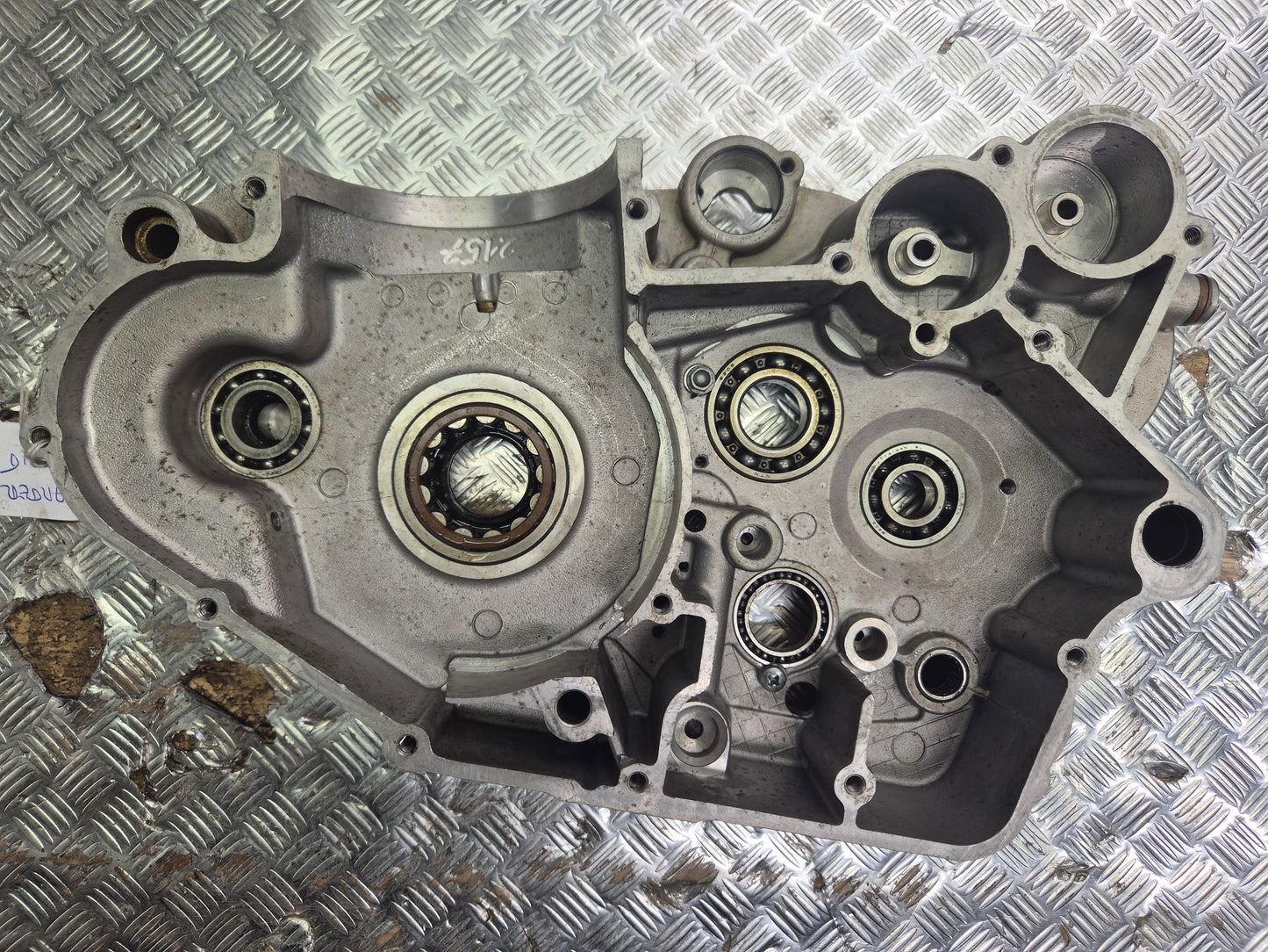 Carter moteur droit KTM 400/450/520/525 EXCF SXF 2001-2007