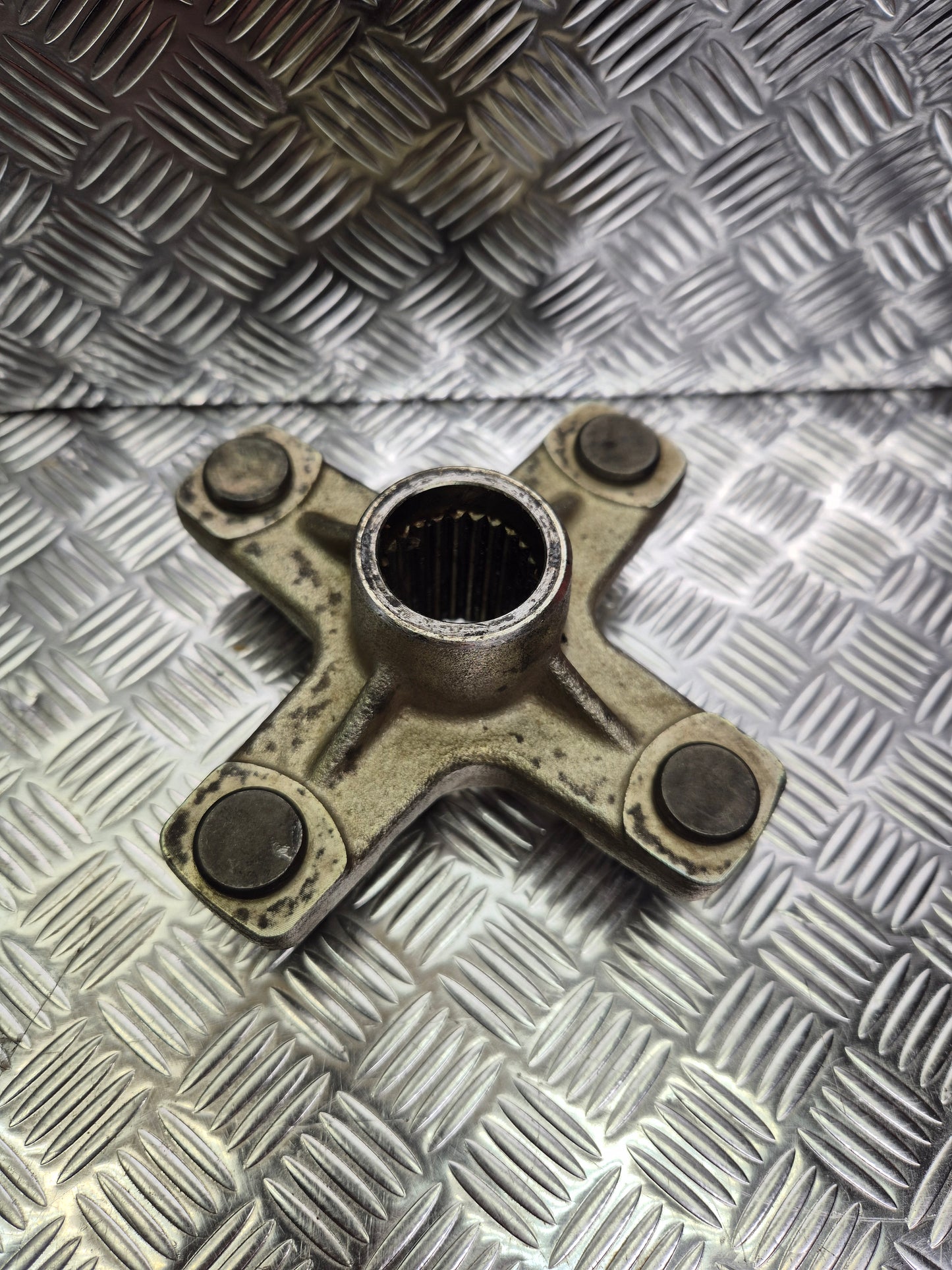 Étoile de roue arrière yamaha yfs 200 blaster