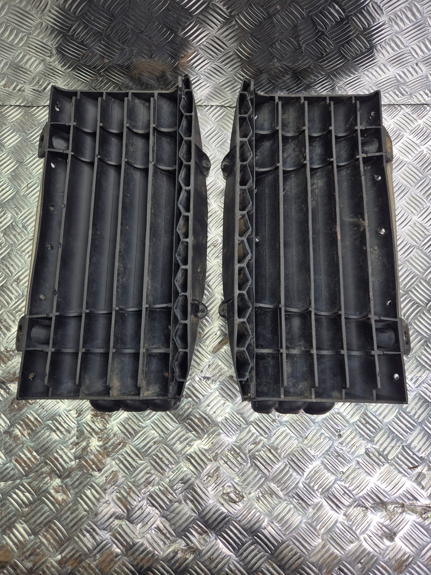 Grilles de radiateur avec renforts HUSQVARNA 250 FC 2016