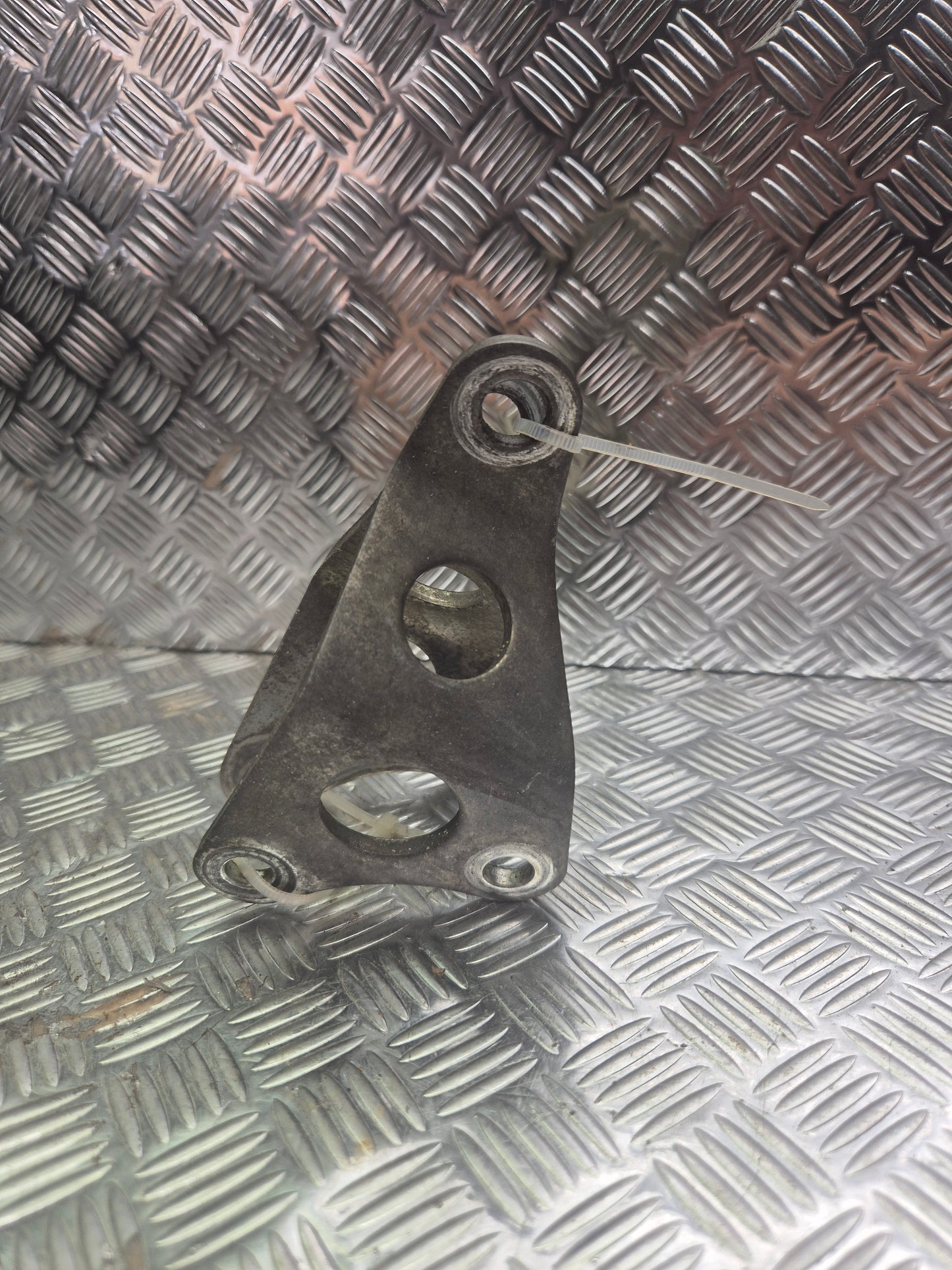 Support moteur yamaha 450 yfz