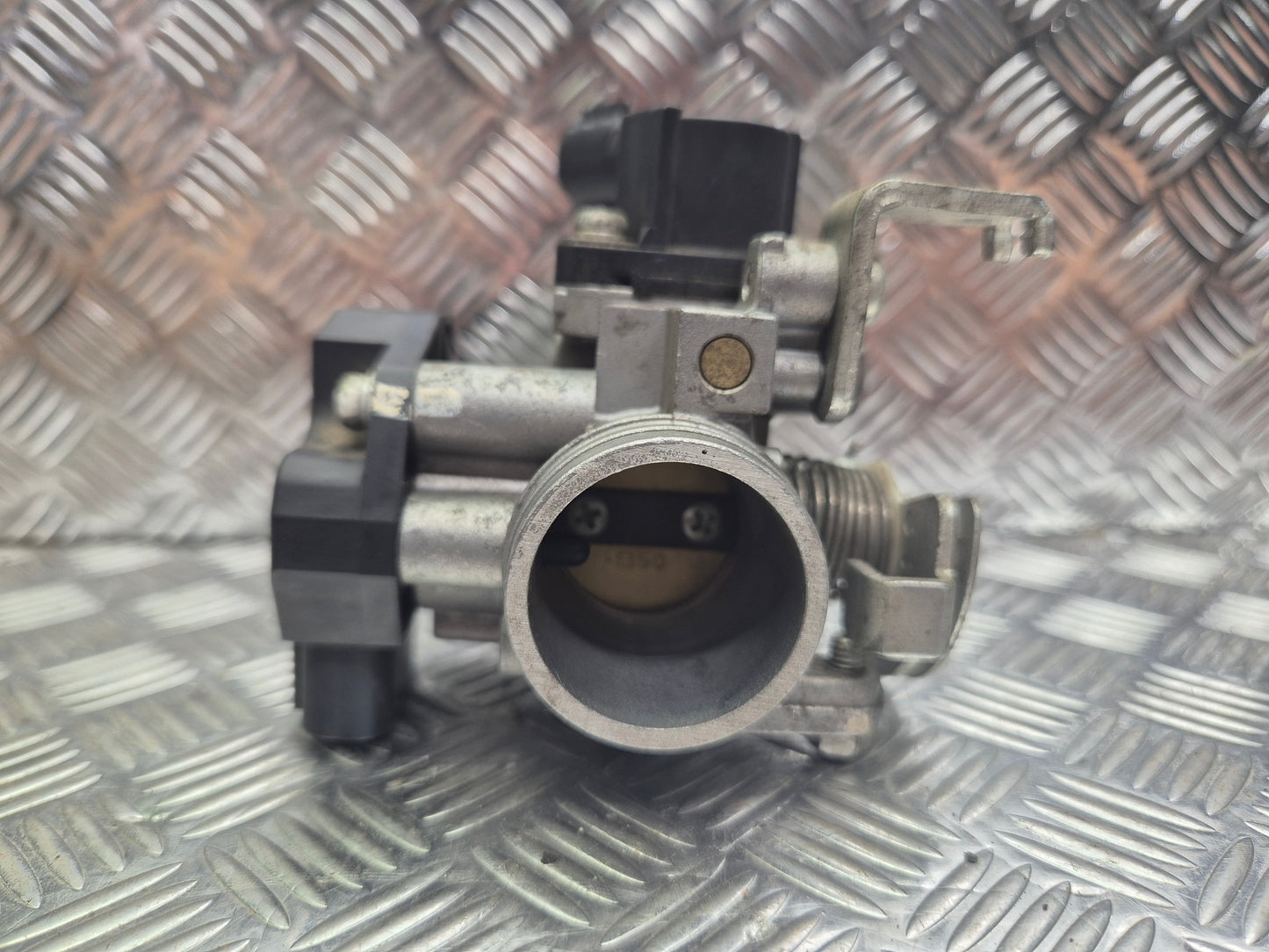 Corps papillon injection YAMAHA 125 YBR 2008 - 2014