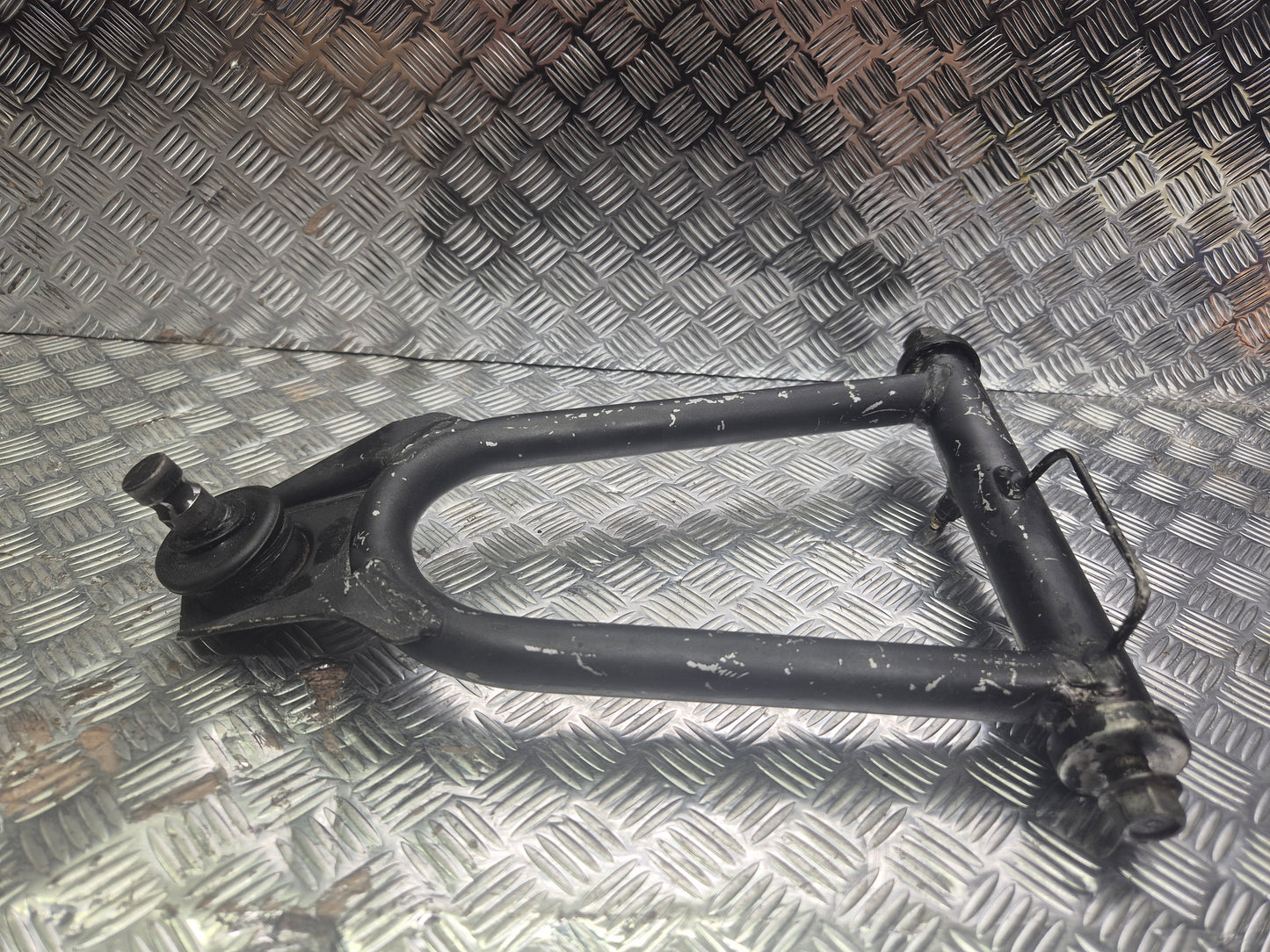 Triangle supérieur gauche yamaha yfs 200 blaster