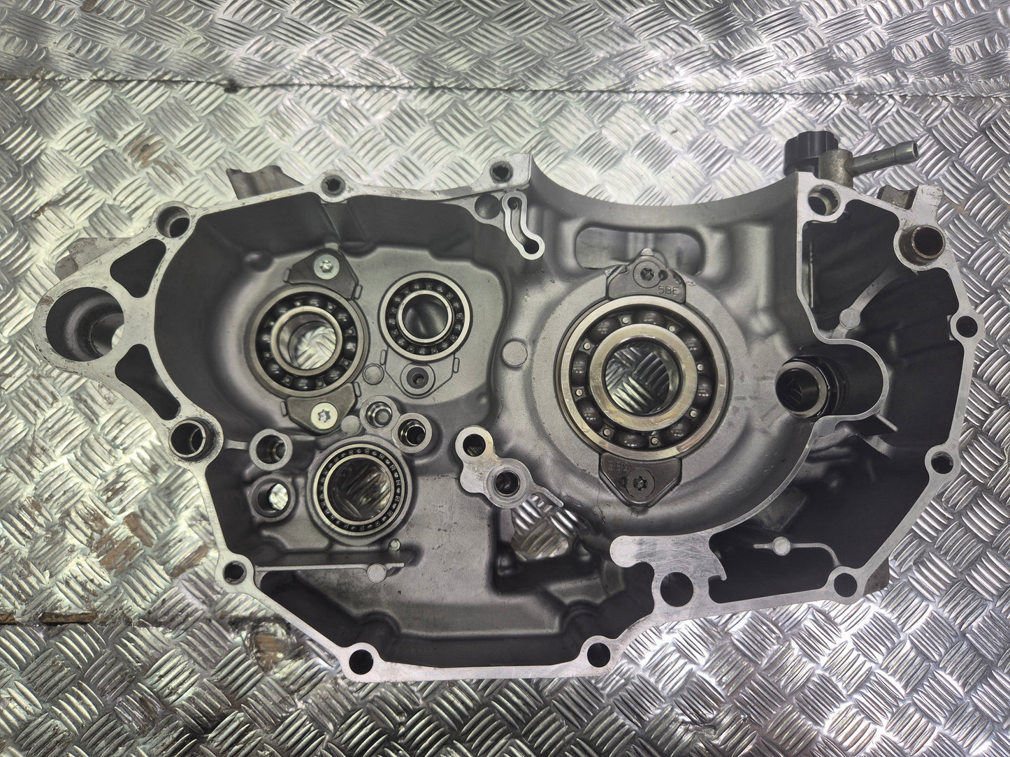 Carter moteur gauche yamaha 450 yzf 2006-2009