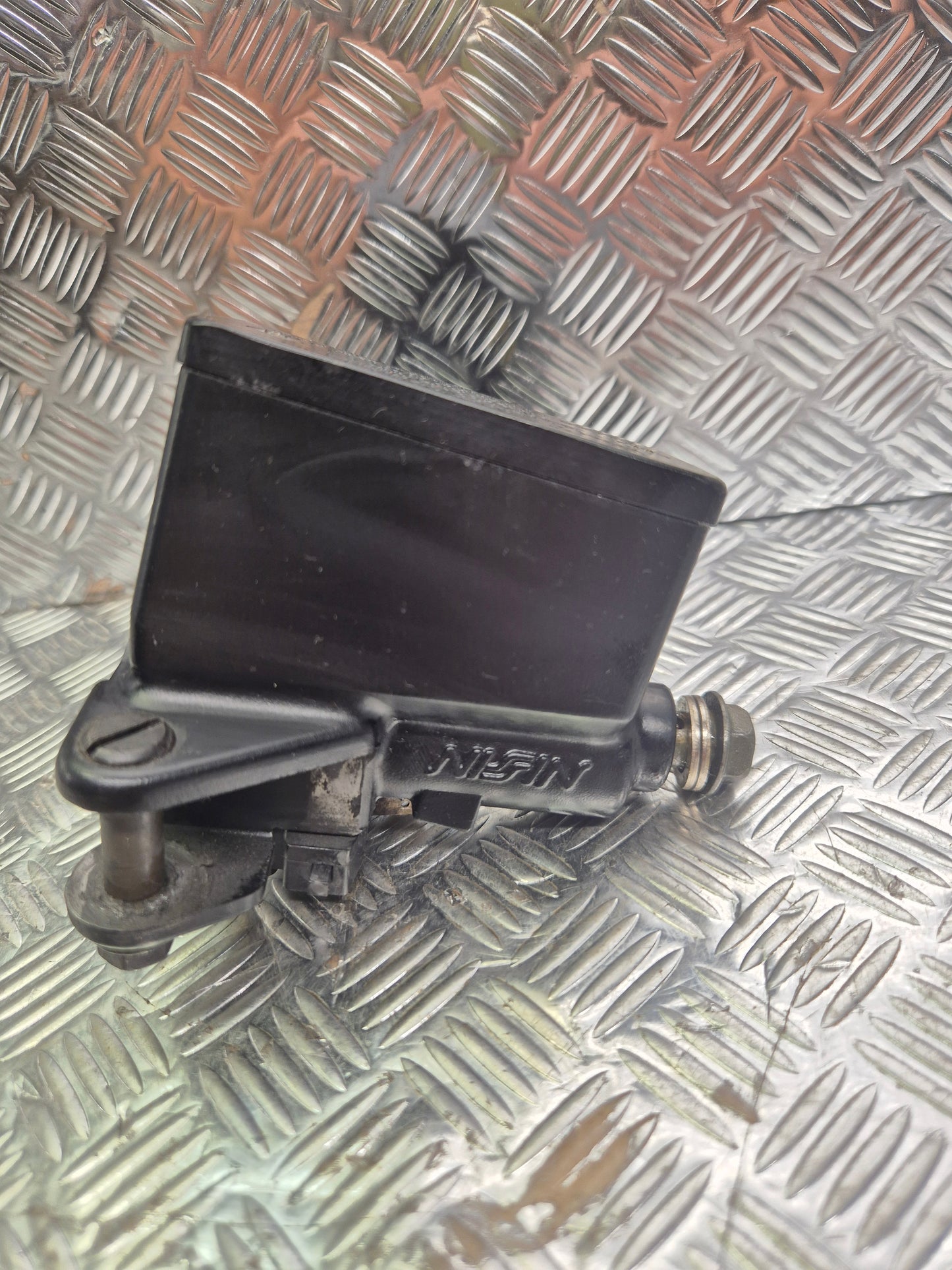 Maitre cylindre frein avant SUZUKI 600 BANDIT 2000 - 2004