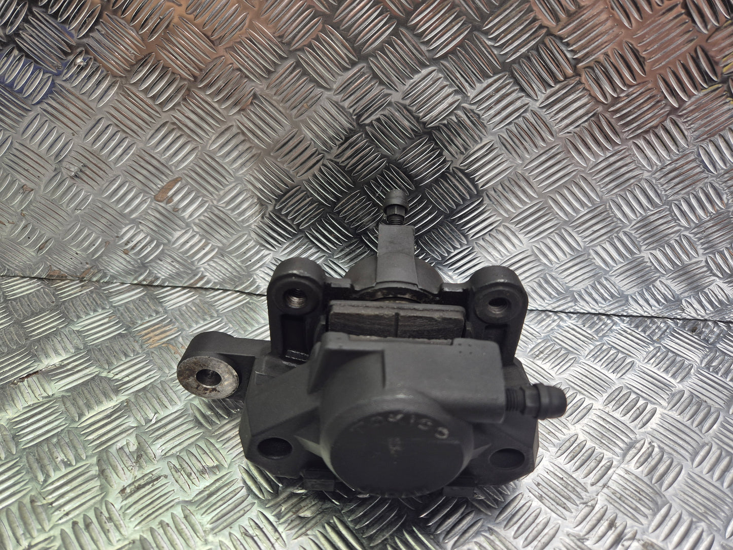 Etrier de frein arriere SUZUKI 600 BANDIT 2000 - 2004