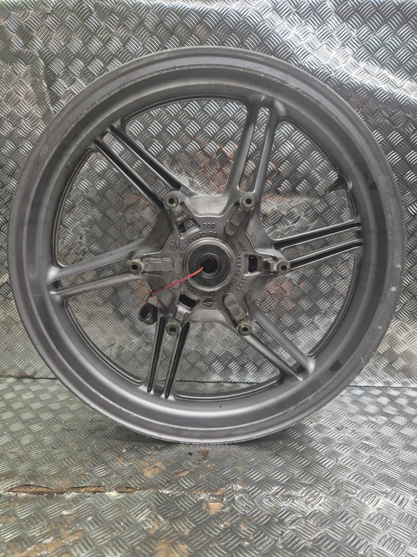 Jante avant HONDA 500 CBF 2004 - 2007