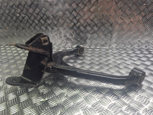 Triangle avant gauche SUZUKI 80 LT