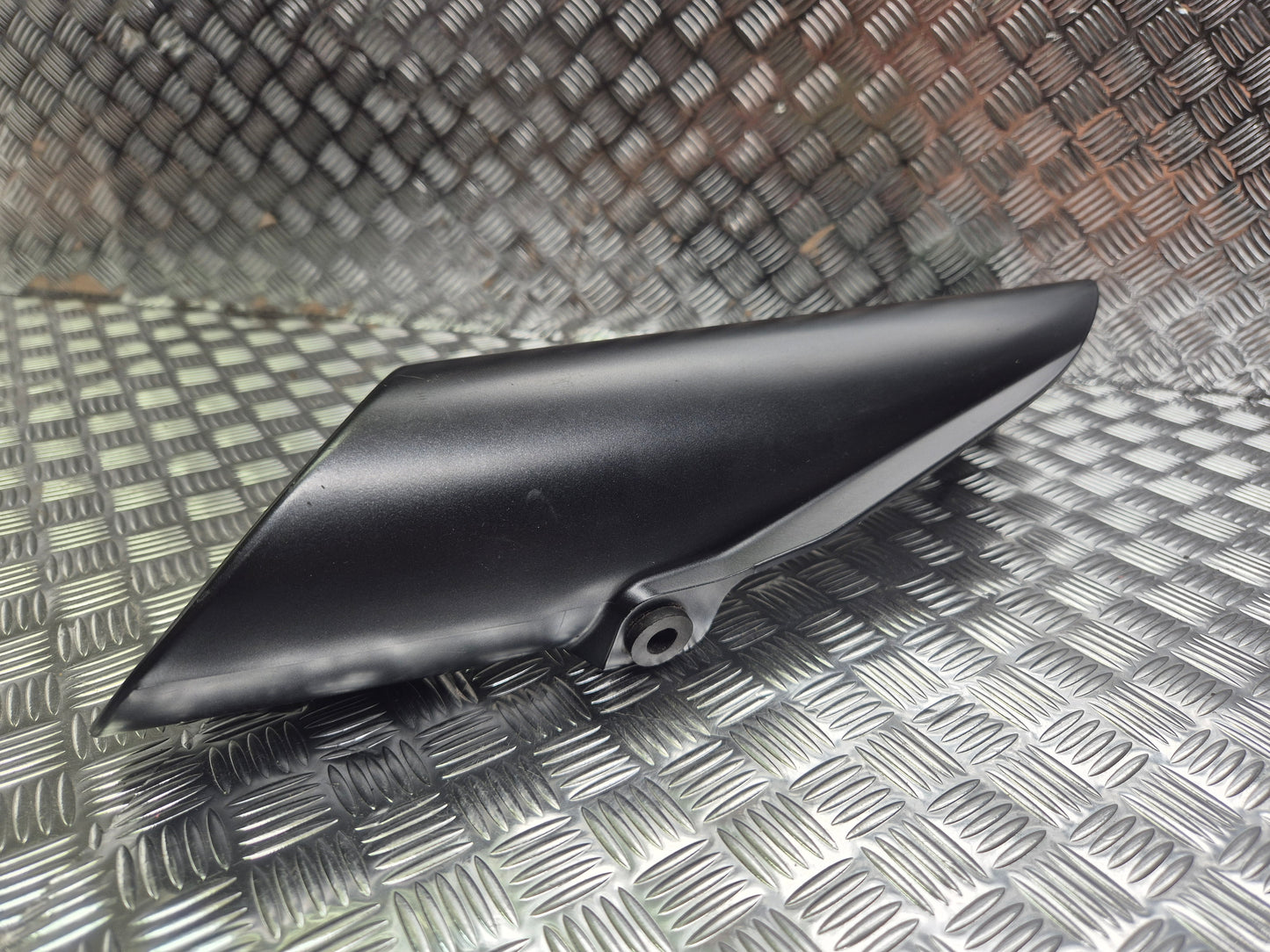 Protection d'échappement gauche SUZUKI 600 GSR 2006-2010