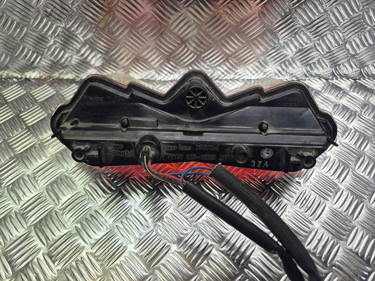 Feu arrière KAWASAKI Z 750 2004-2006