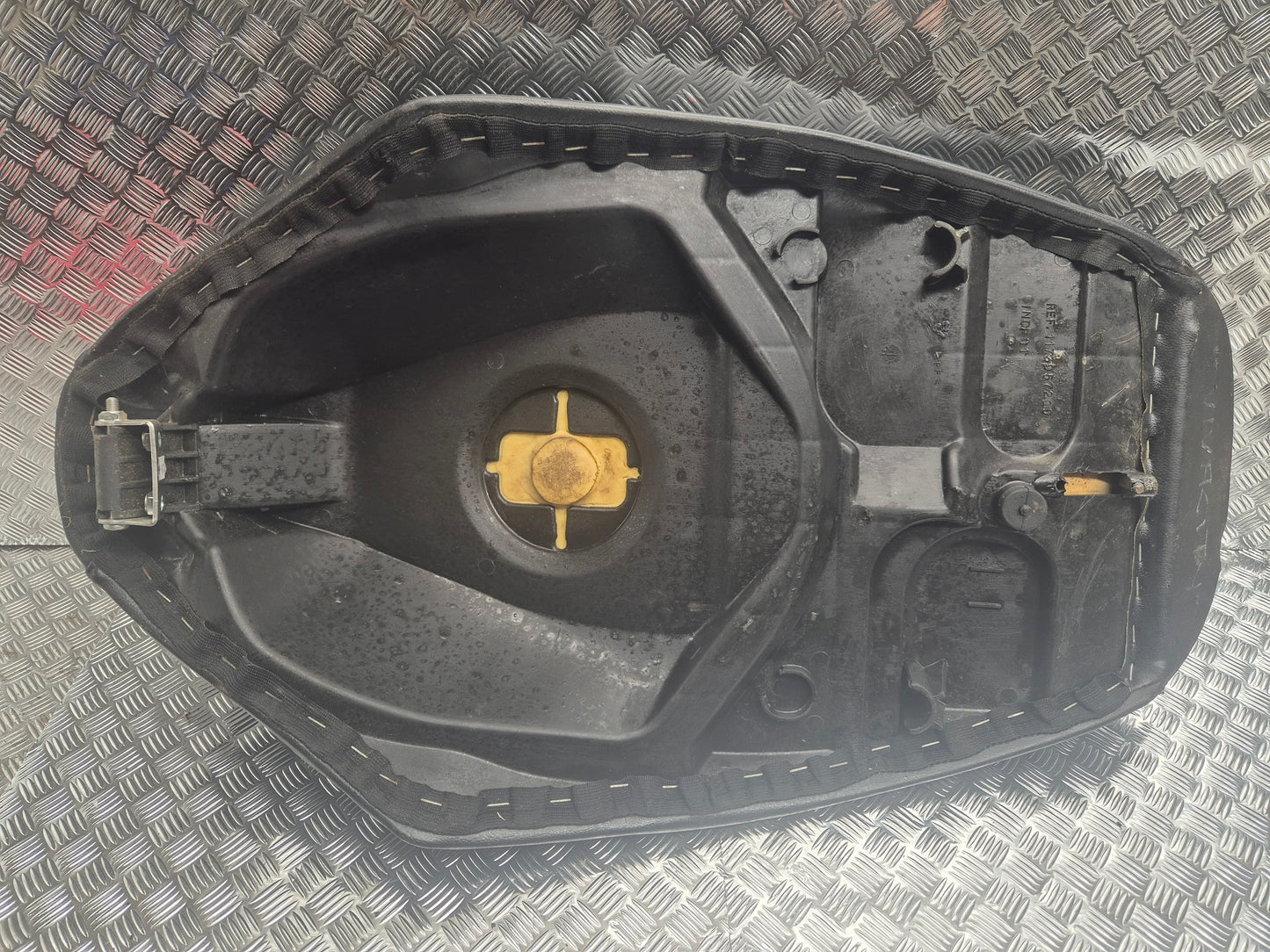 Selle Peugeot vivacity 1998-2007