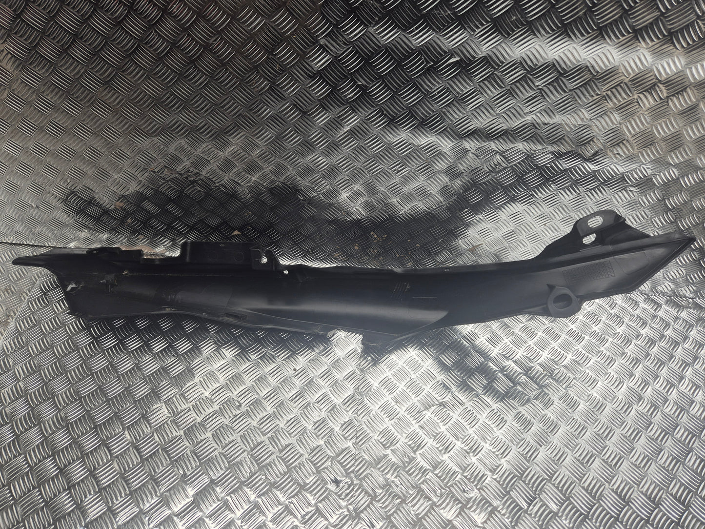 Cache arrière gauche Yamaha MT-07 2018/2020 (BAC-2171E-00)
