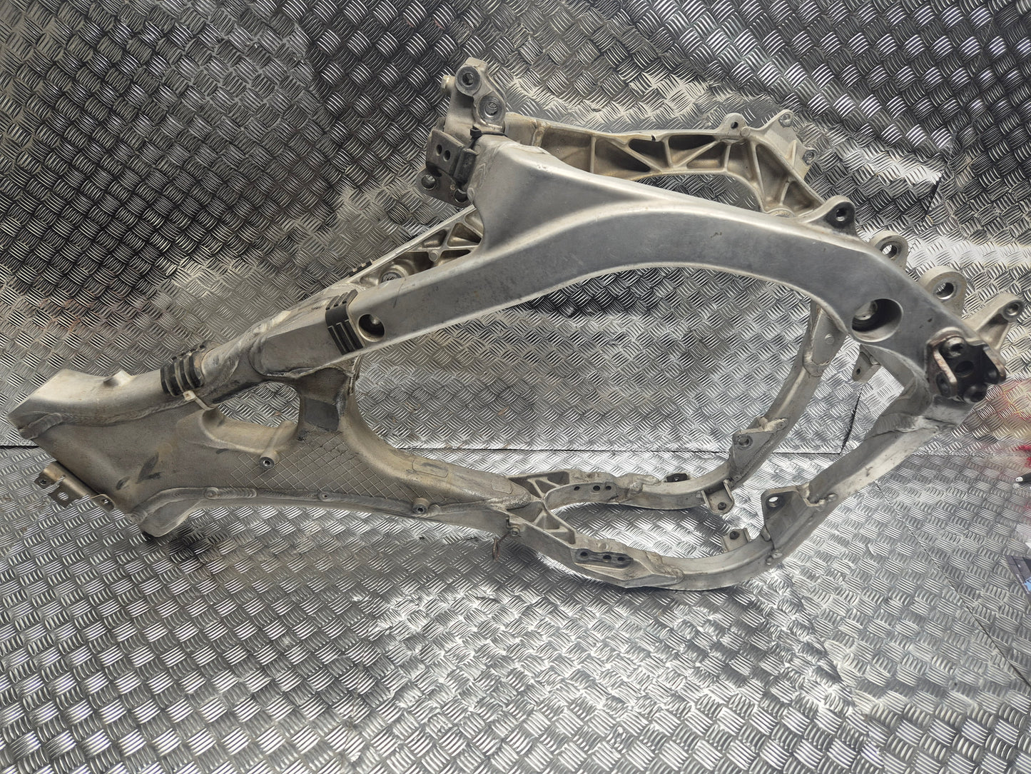 Cadre YAMAHA 450 YZF 2008