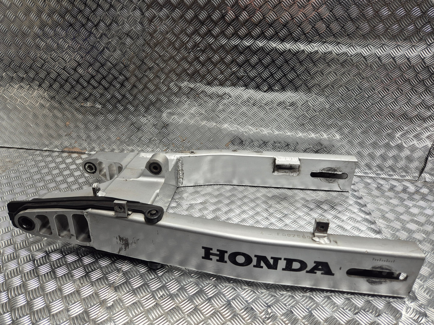 Bras oscillant HONDA CB 600 F HORNET 1998 - 2002