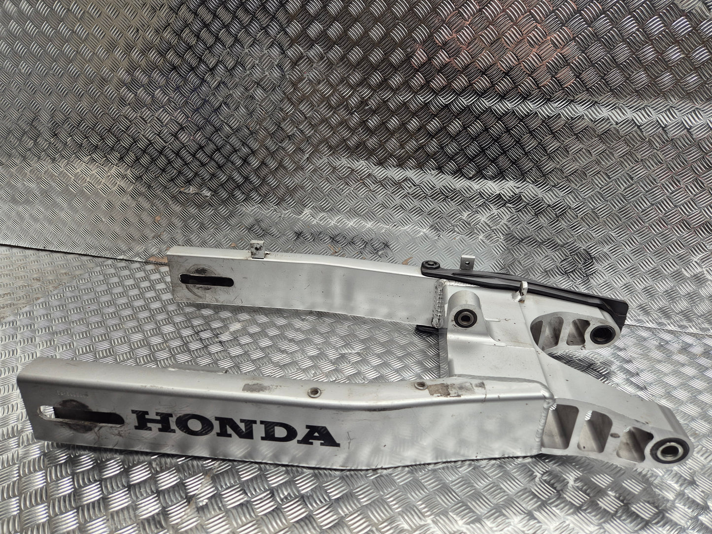 Bras oscillant HONDA CB 600 F HORNET 1998 - 2002