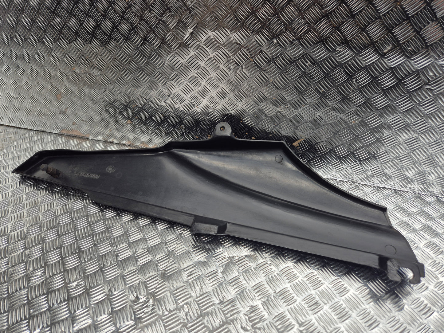 Carenage arrière gauche yamaha 125 tdr 1989-1992