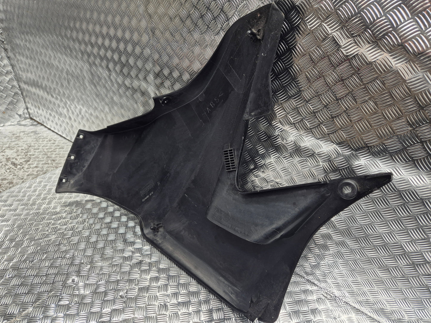 Carenage flanc droit yamaha 125 tdr 1993-2003