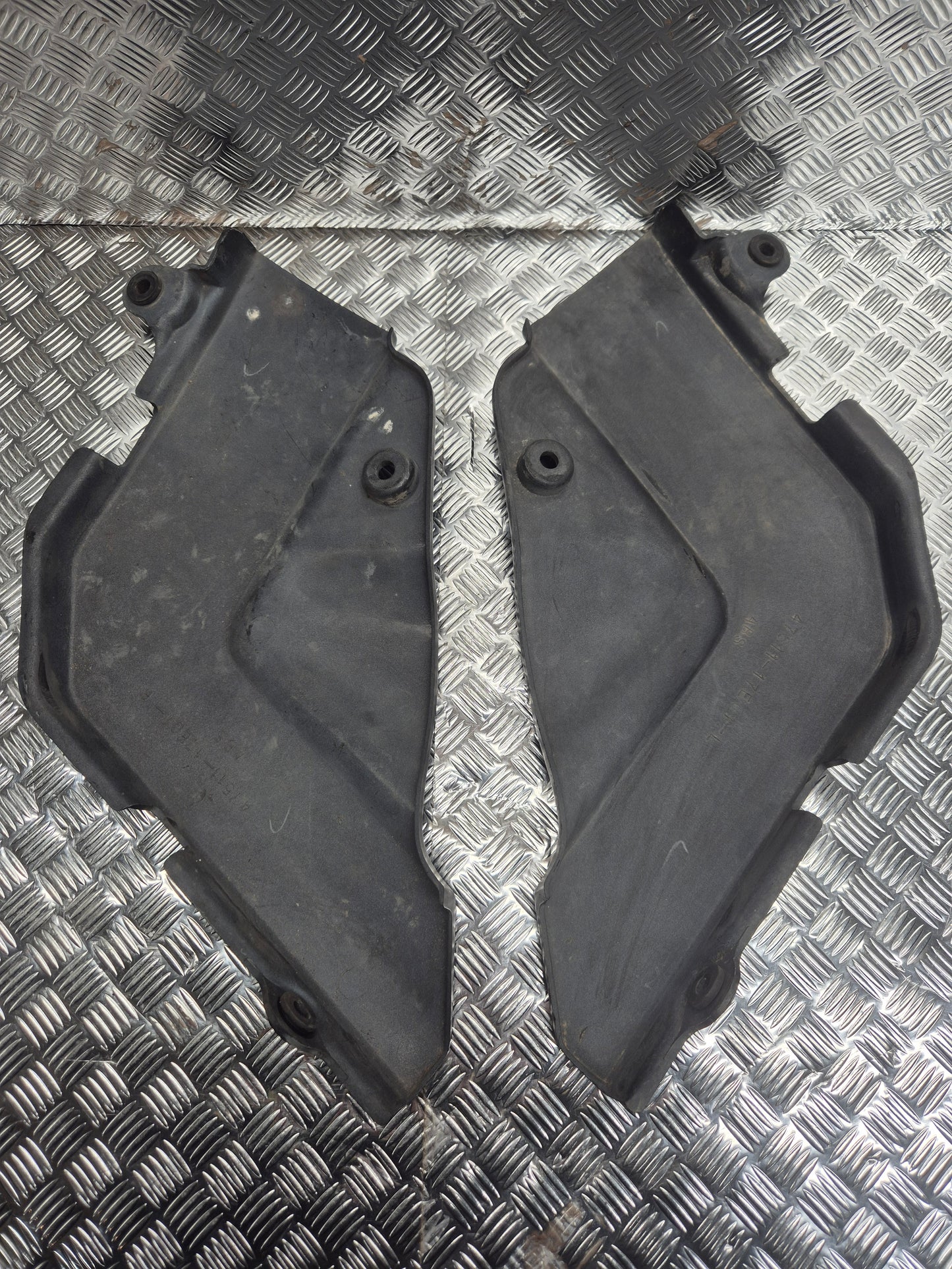 Cache latéral suzuki 1100 gsx-r 1992-1995