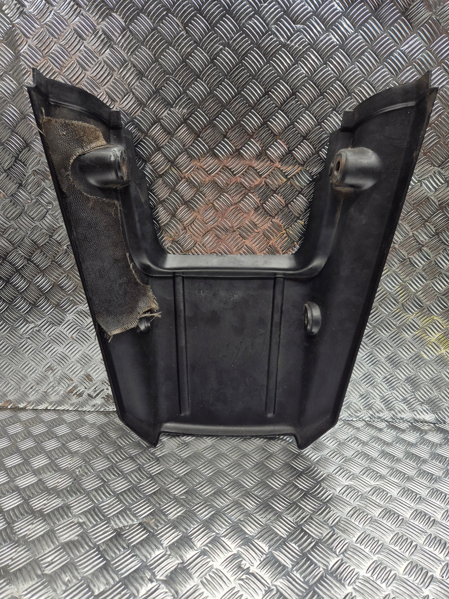 Coque arriere YAMAHA TDR 125 1989-1992