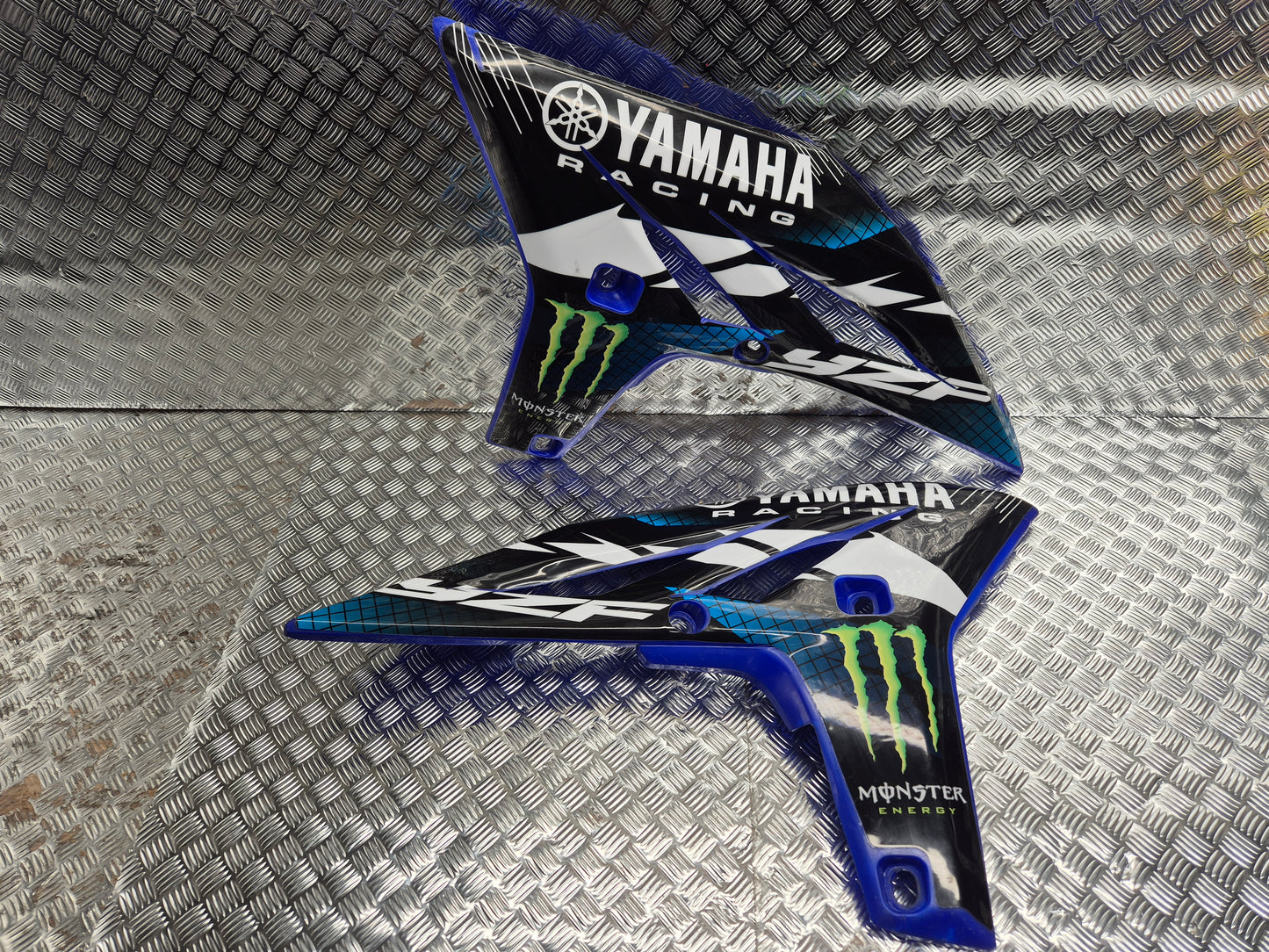Ouies de radiateur YAMAHA 250 YZF 2010-2013