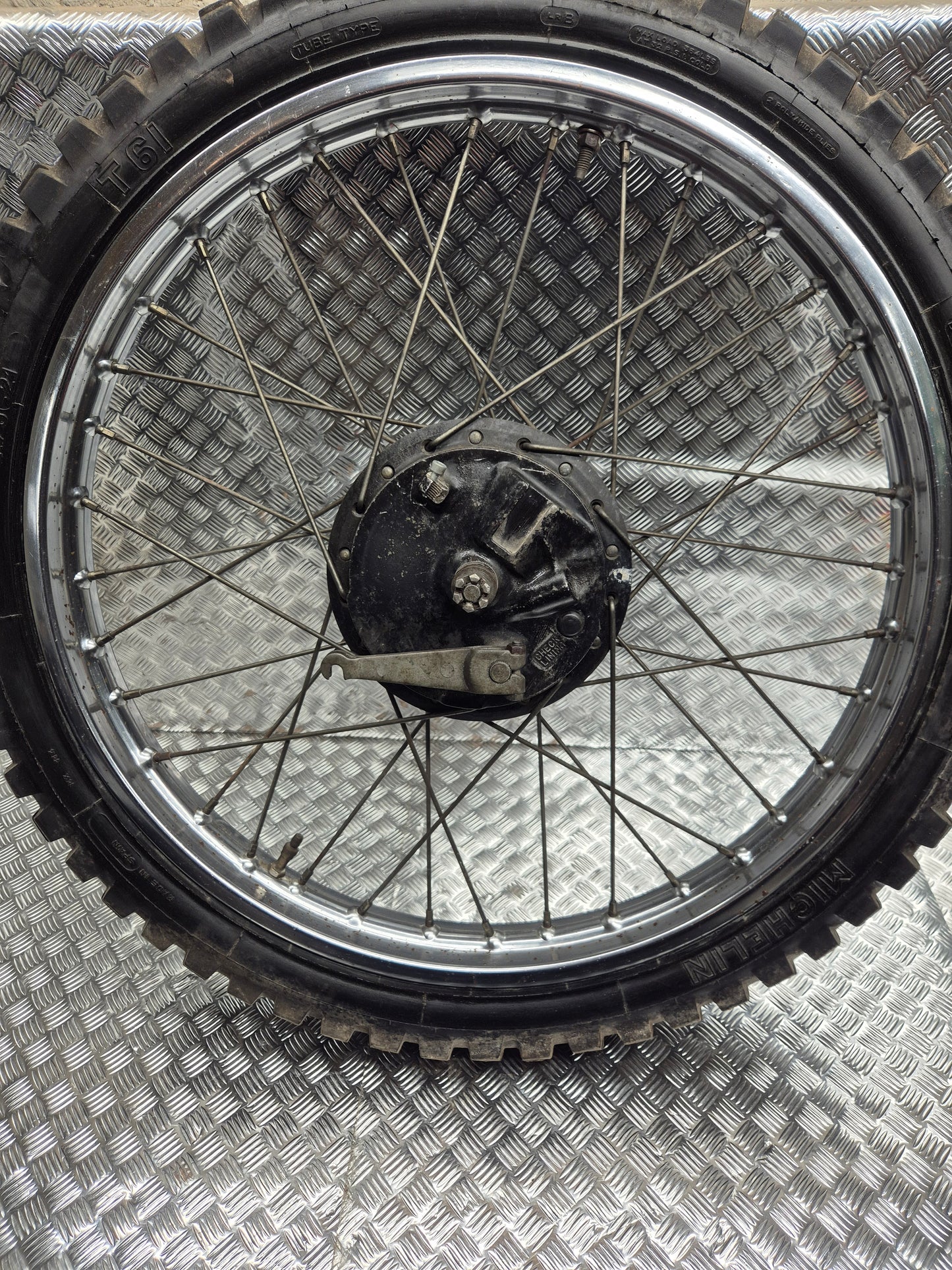 Jante avant YAMAHA 125 DTMX