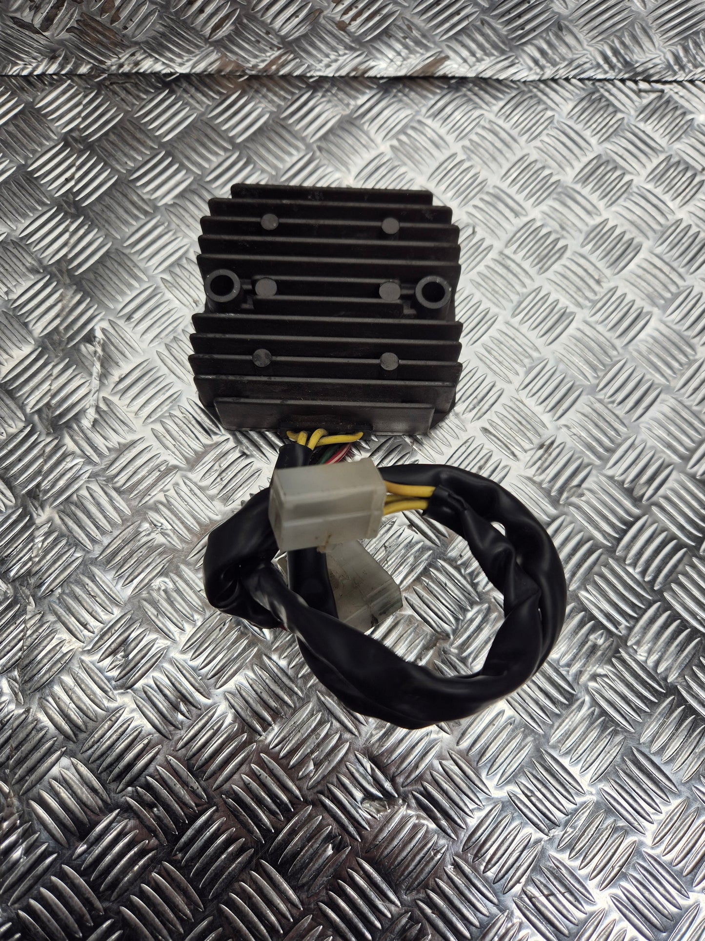 Regulateur de tension honda xlv750r 1983-1986