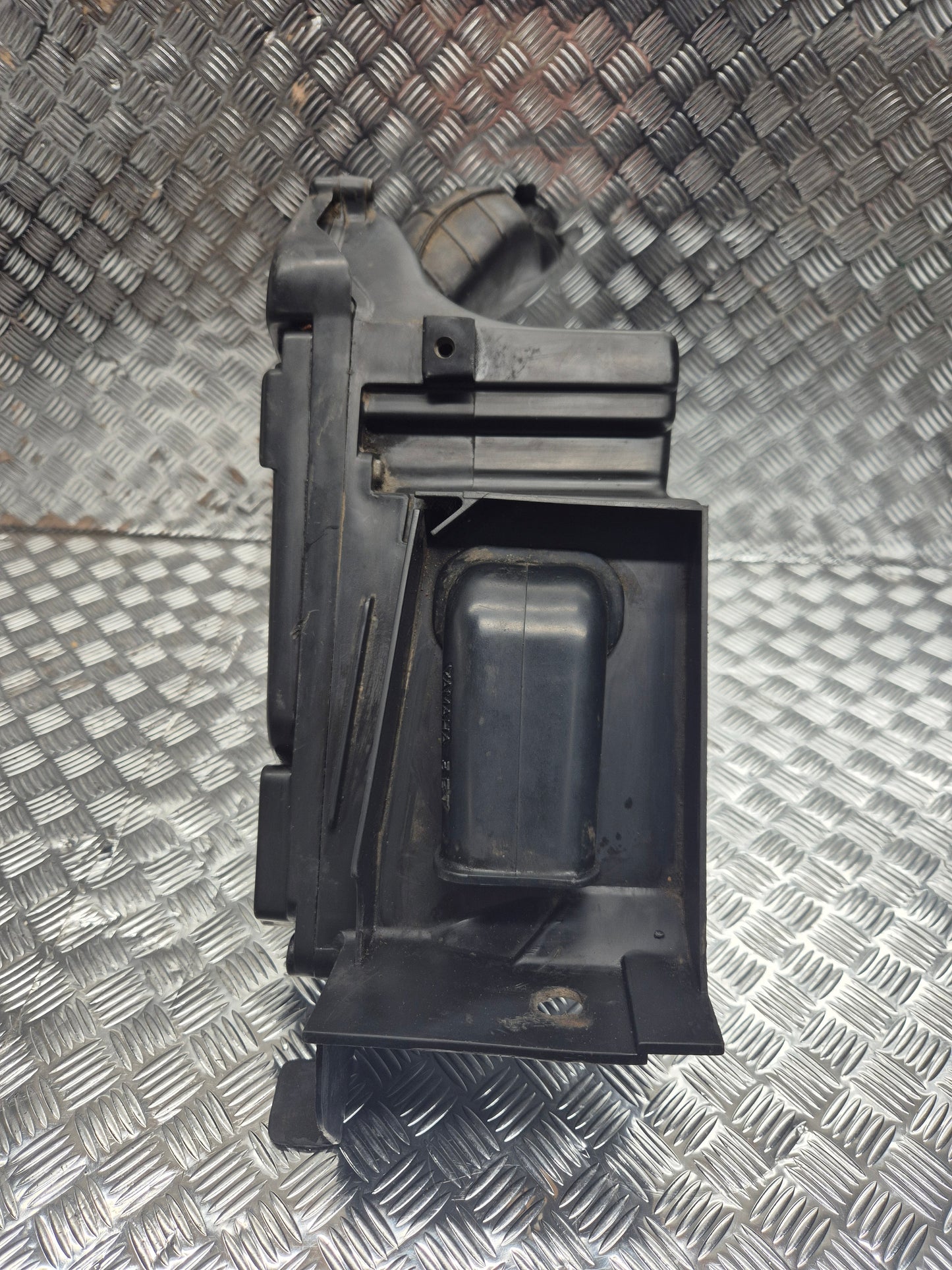 Boite à air yamaha 125 tdr 1990-1992