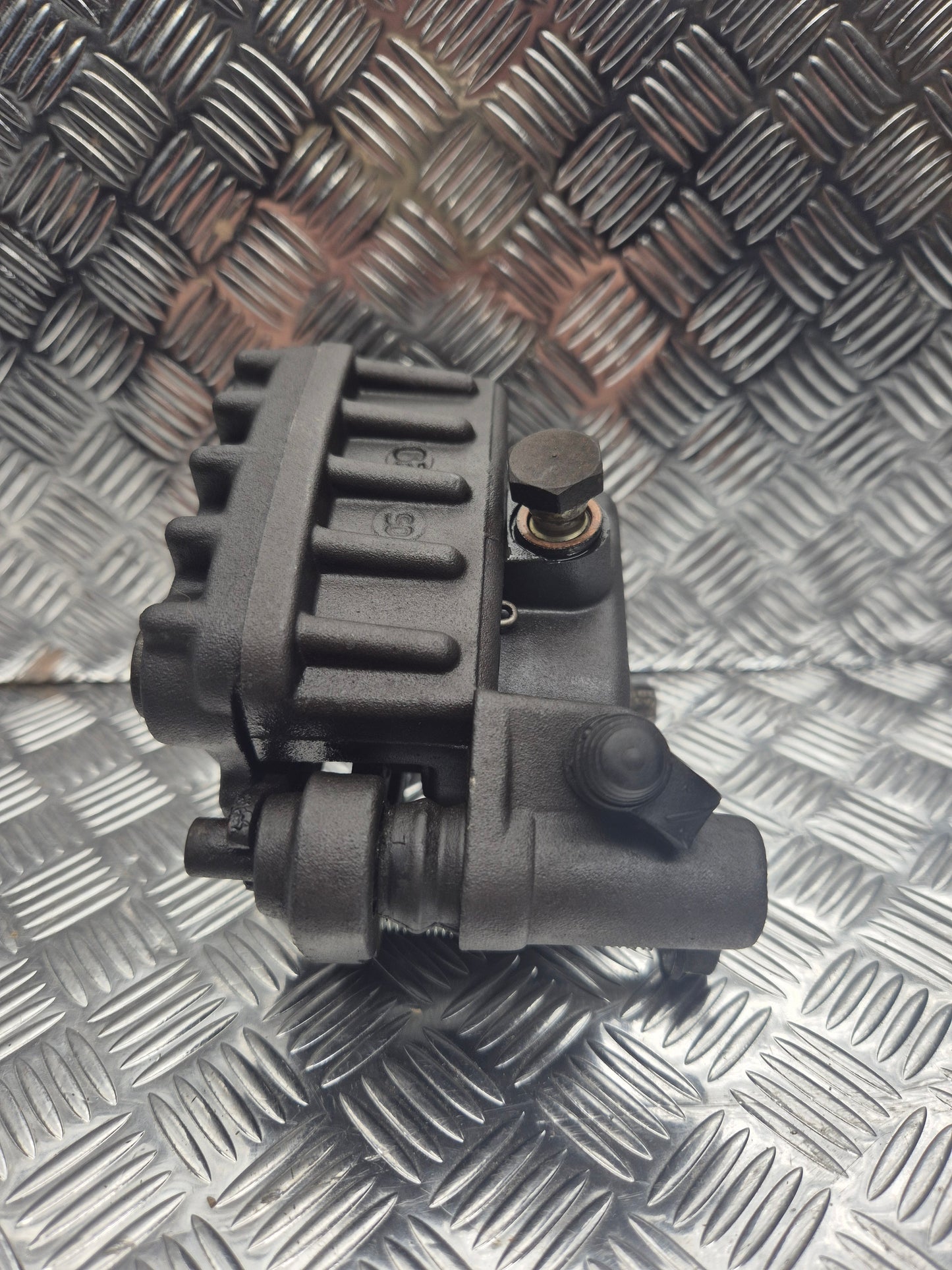 Etrier de frein avant PEUGEOT 125 ELYSTAR 2003 - 2007
