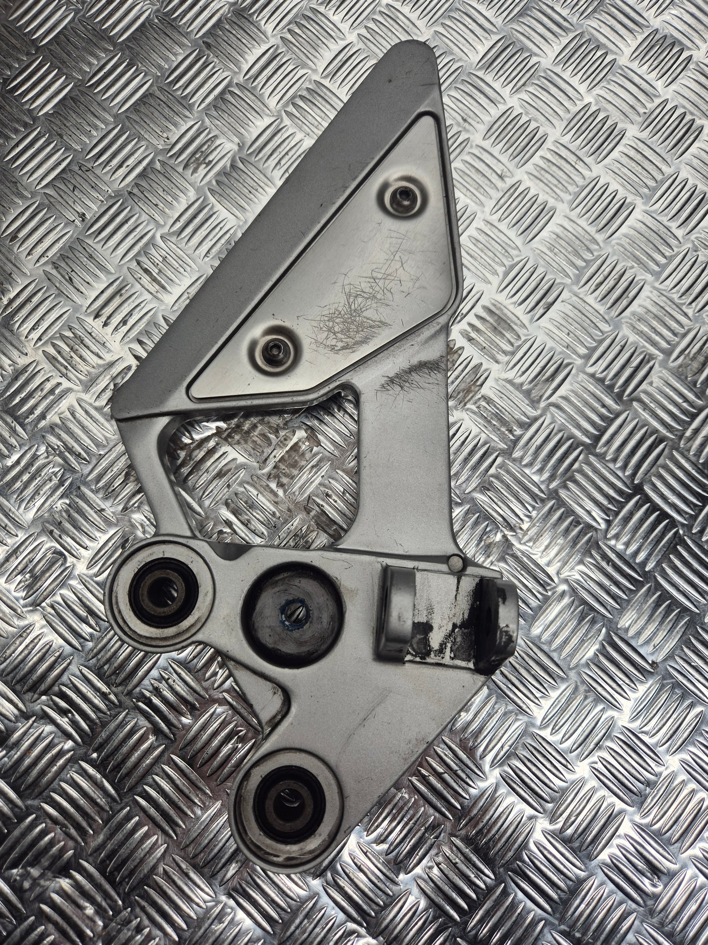 Platine avant gauche YAMAHA FZ6 600 2004-2006