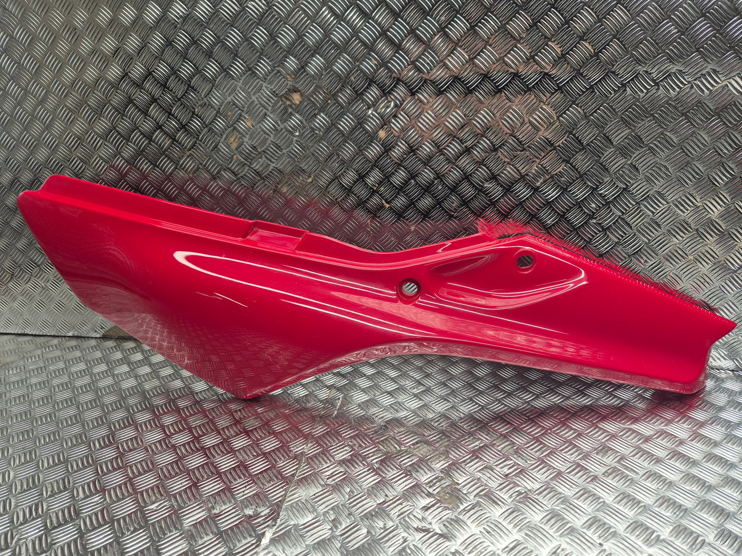 Carenage arrière gauche YAMAHA 125 TDR 1993-2003
