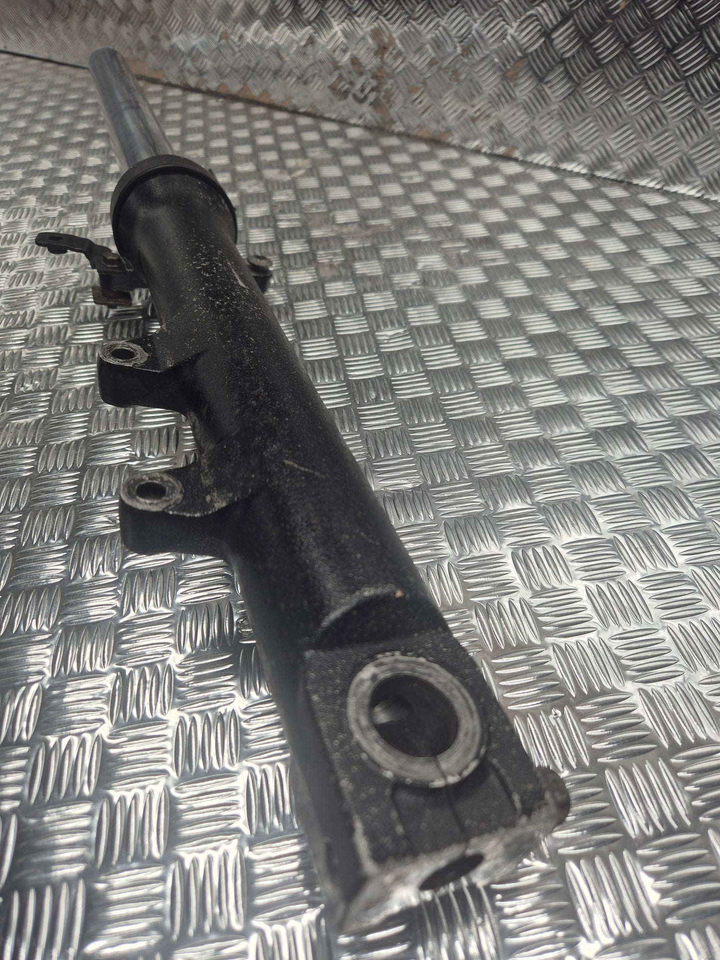 Tube de fourche droit HONDA 500 CBF 2004-2007