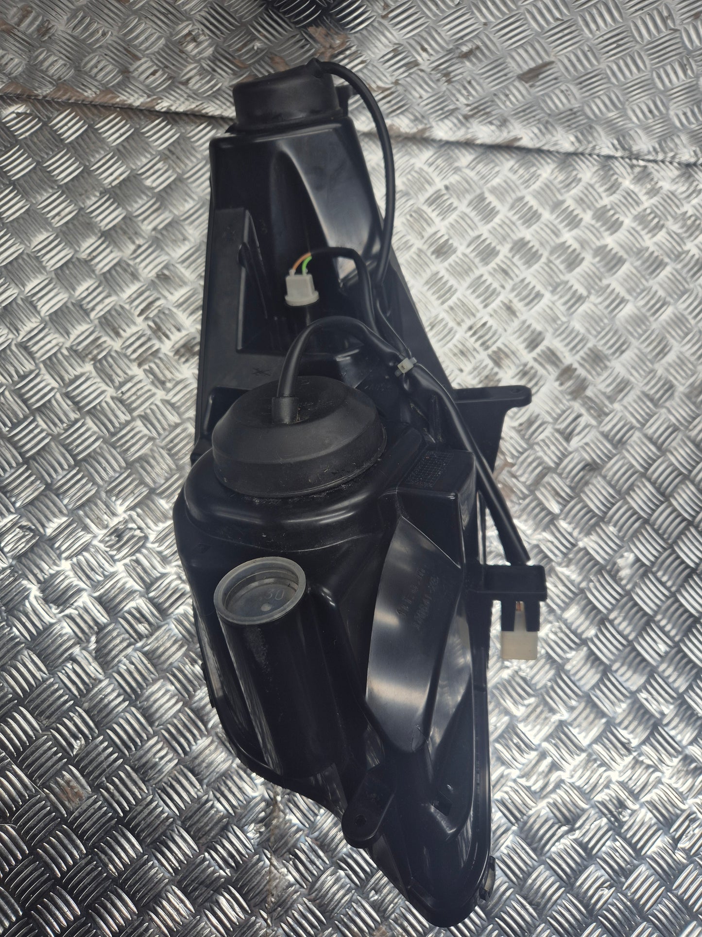 Optique avant gauche feux phare PEUGEOT 125 SATELIS EVO 2009 - 2011