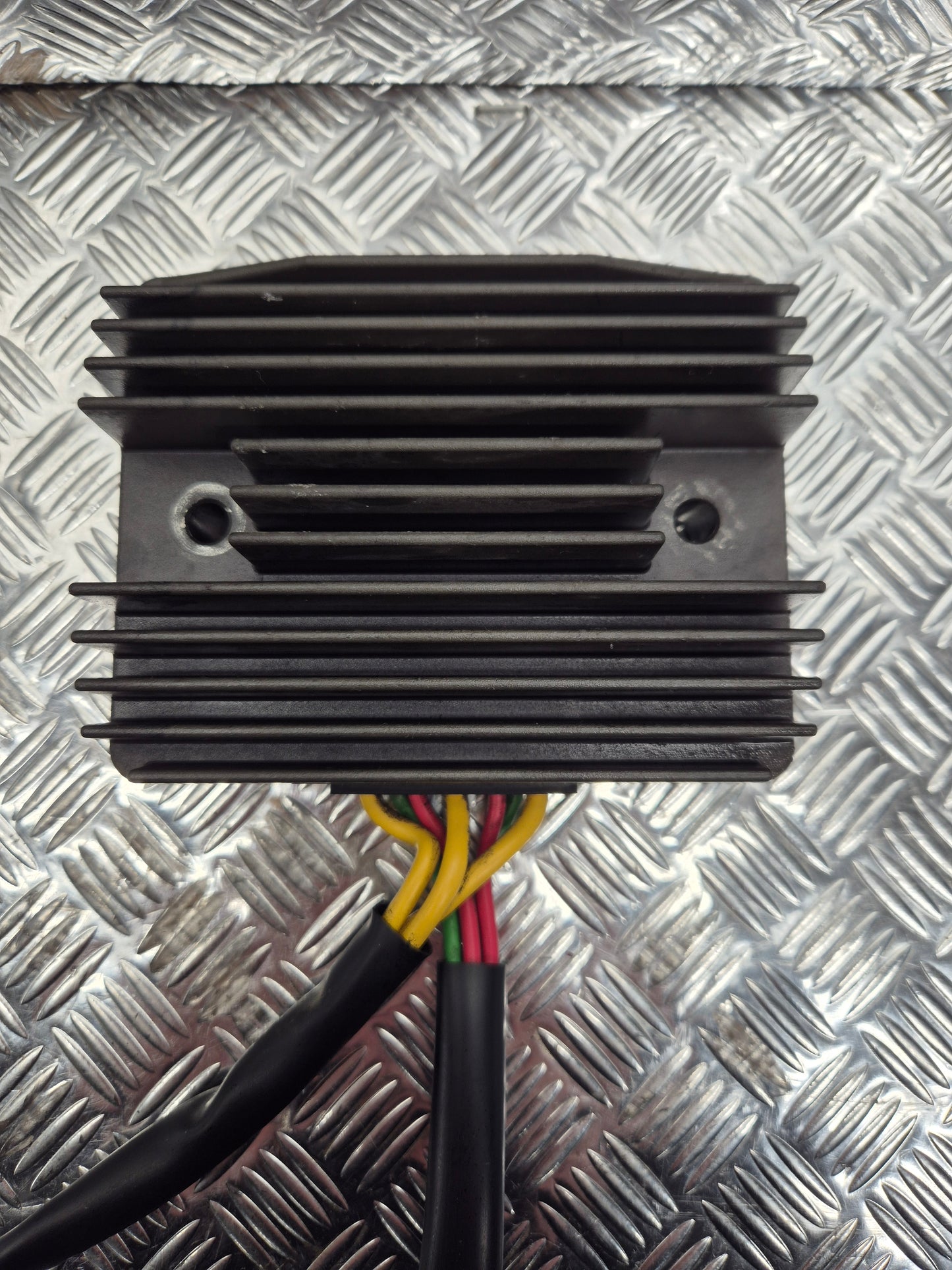 Regulateur charge batterie PEUGEOT SATELIS 125 2007-2011