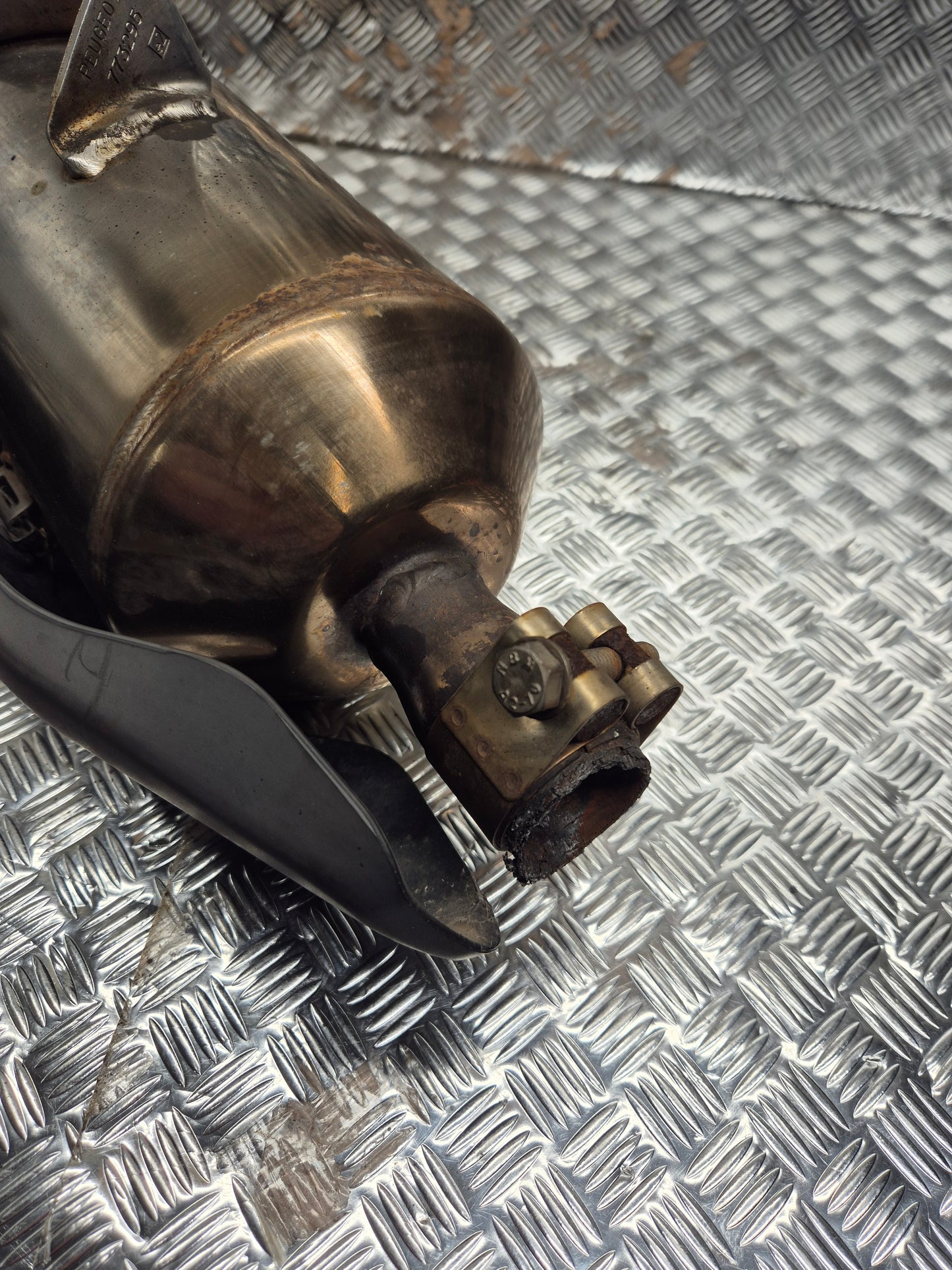 Echappement PEUGEOT 125 SATELIS 2007-2011