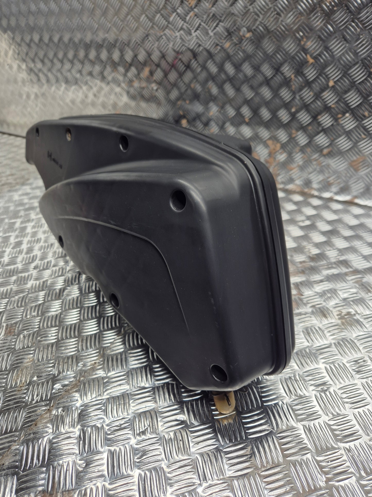Boite a air PEUGEOT 125 SATELIS 2007-2012