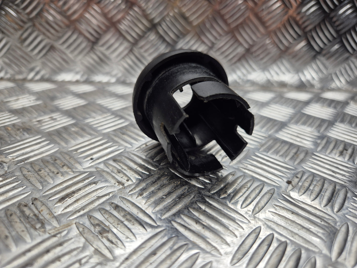 Capuchon de contacteur à clé MBK BOOSTER YAMAHA BW'S 2004-2017