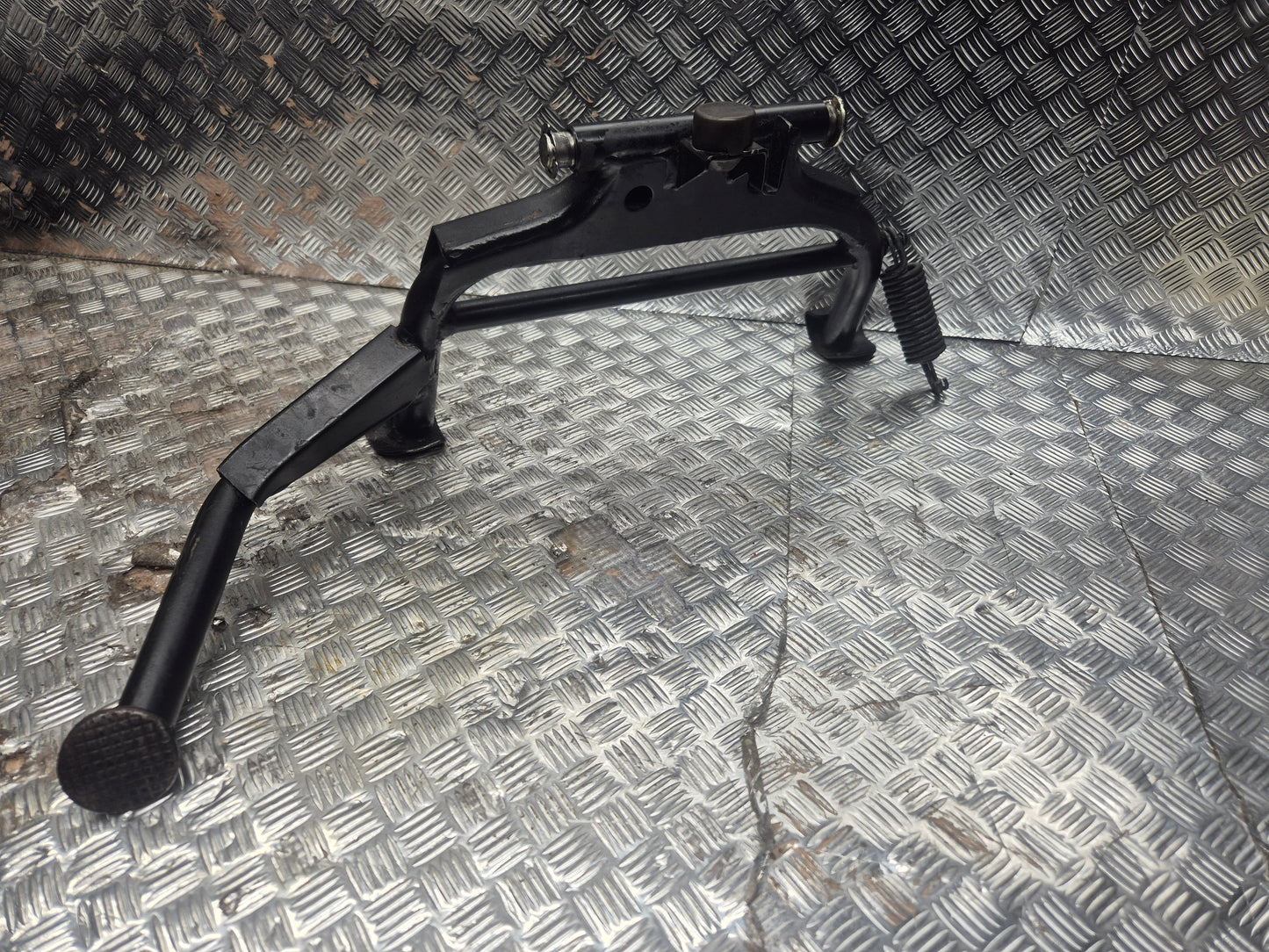 Béquille centrale YAMAHA 125 X-MAX 2006-2009