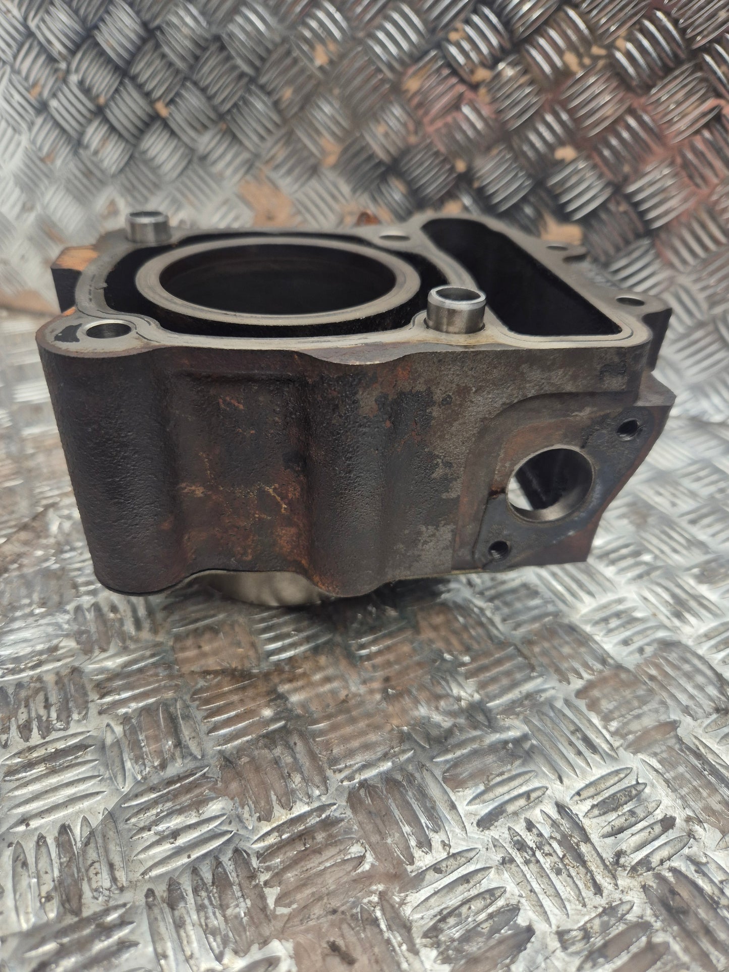 Cylindre piston PEUGEOT 125 SATELIS 2007-2011