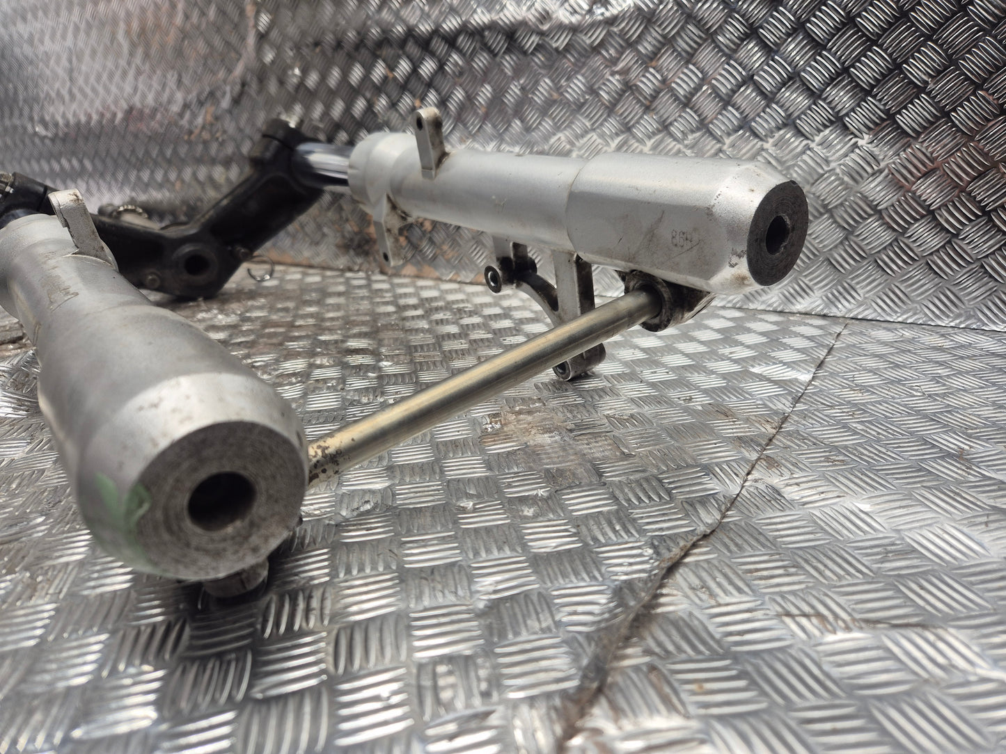 Fourche complete PEUGEOT 125 SATELIS 2007 - 2011