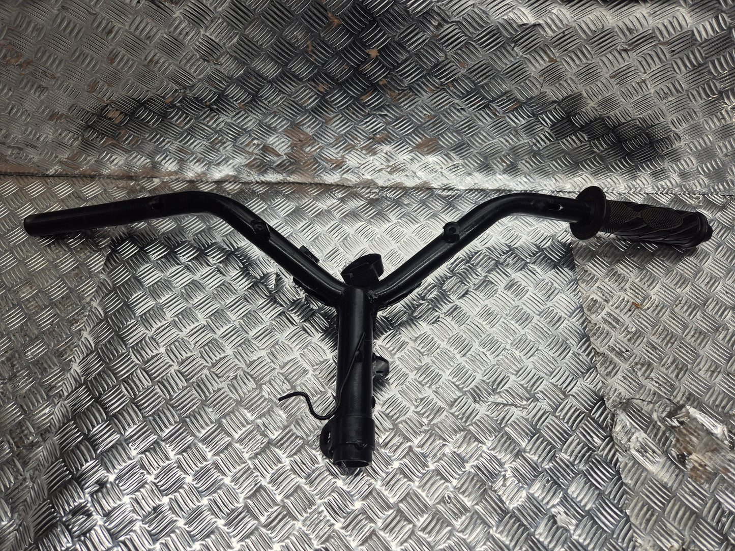 Guidon KEEWAY 50 F-ACT 2006-2011