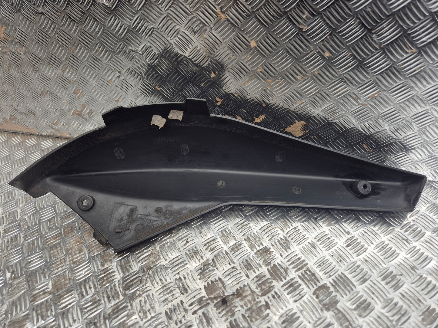 Carenage arrière droit PEUGEOT LUDIX BLASTER RS12 2007-2014