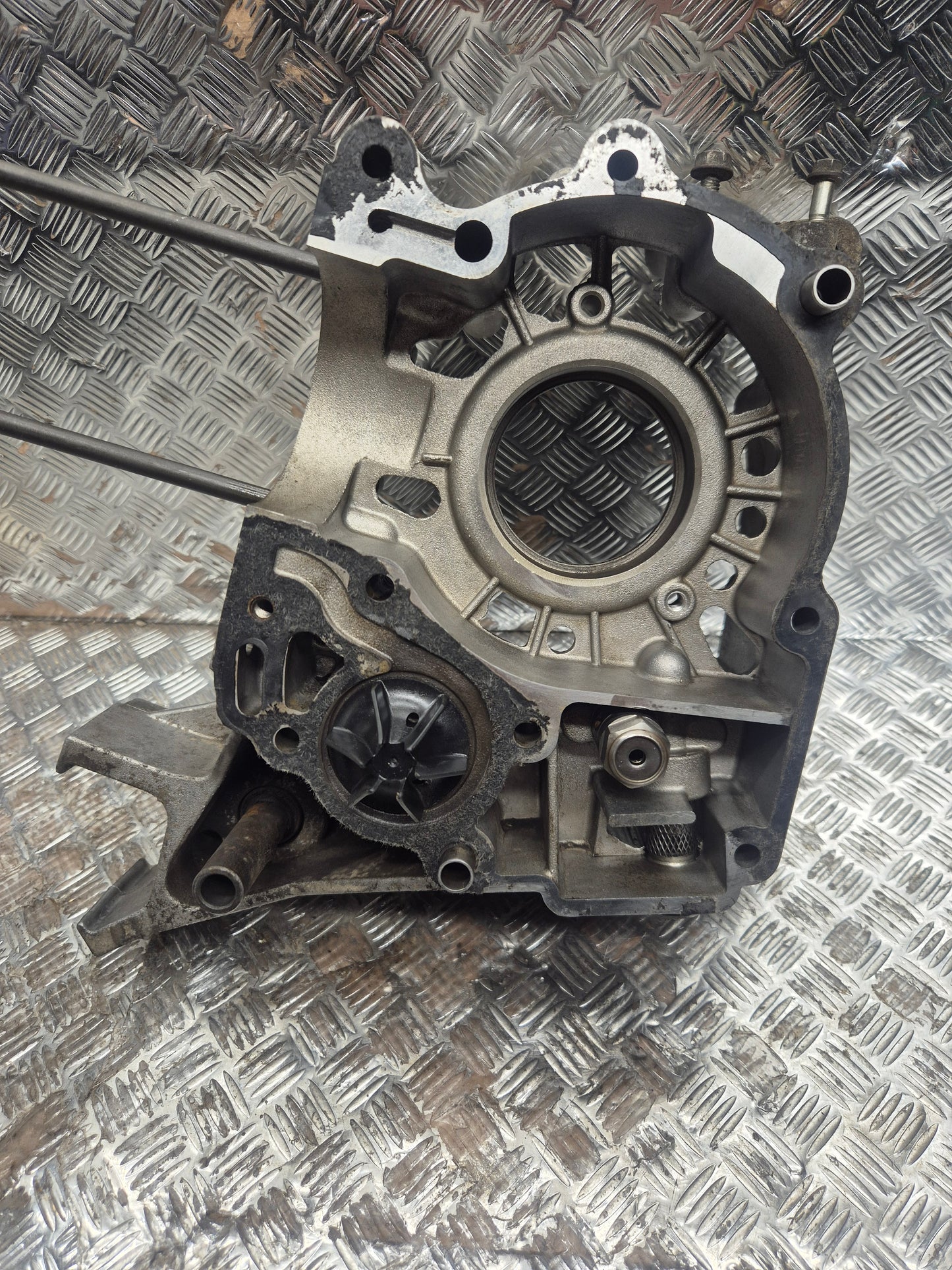 Carter moteur droit PEUGEOT 125 SATELIS 2007-2011