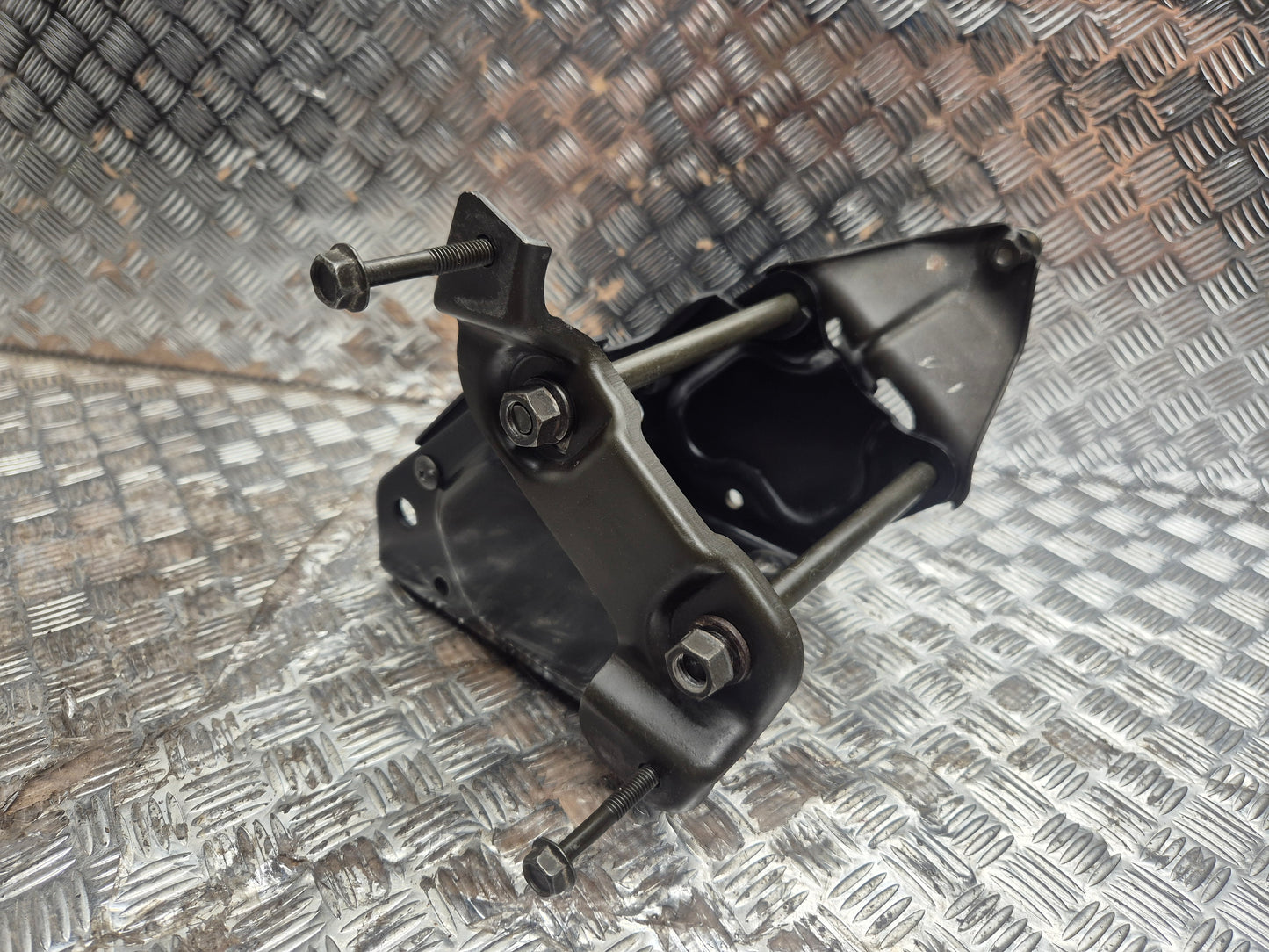 Support moteur YAMAHA 535 VIRAGO 1989