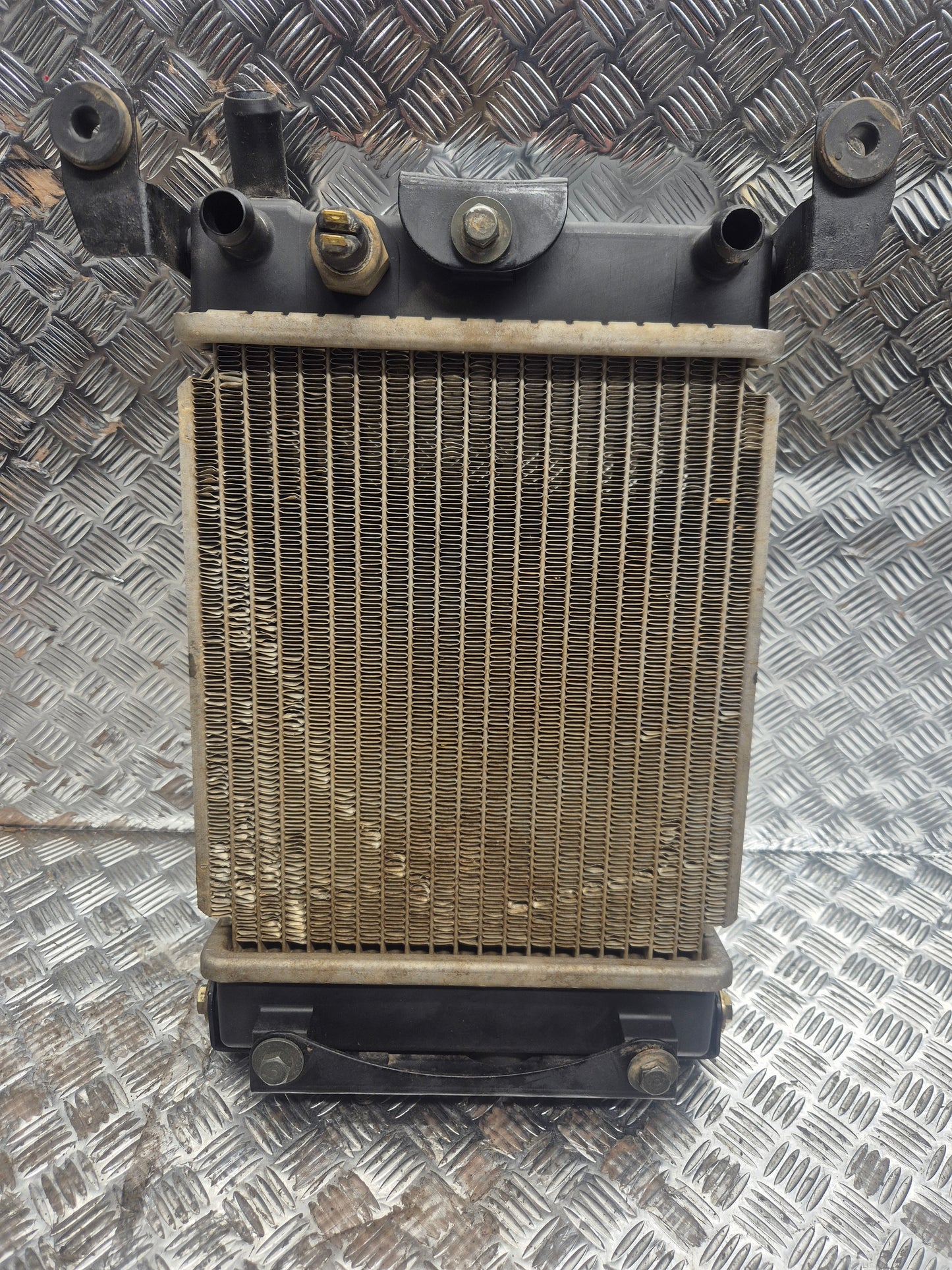 Radiateur KYMCO 250 KXR