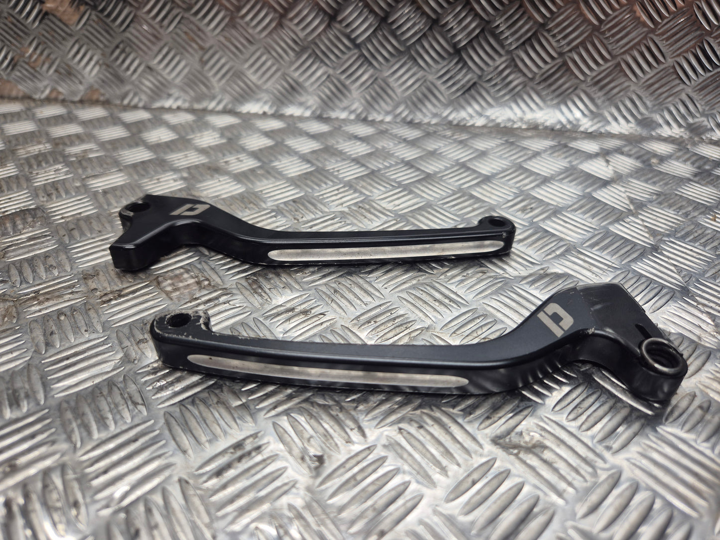 Paire de levier de frein DOPPLER MBK BOOSTER APRÈS 2004