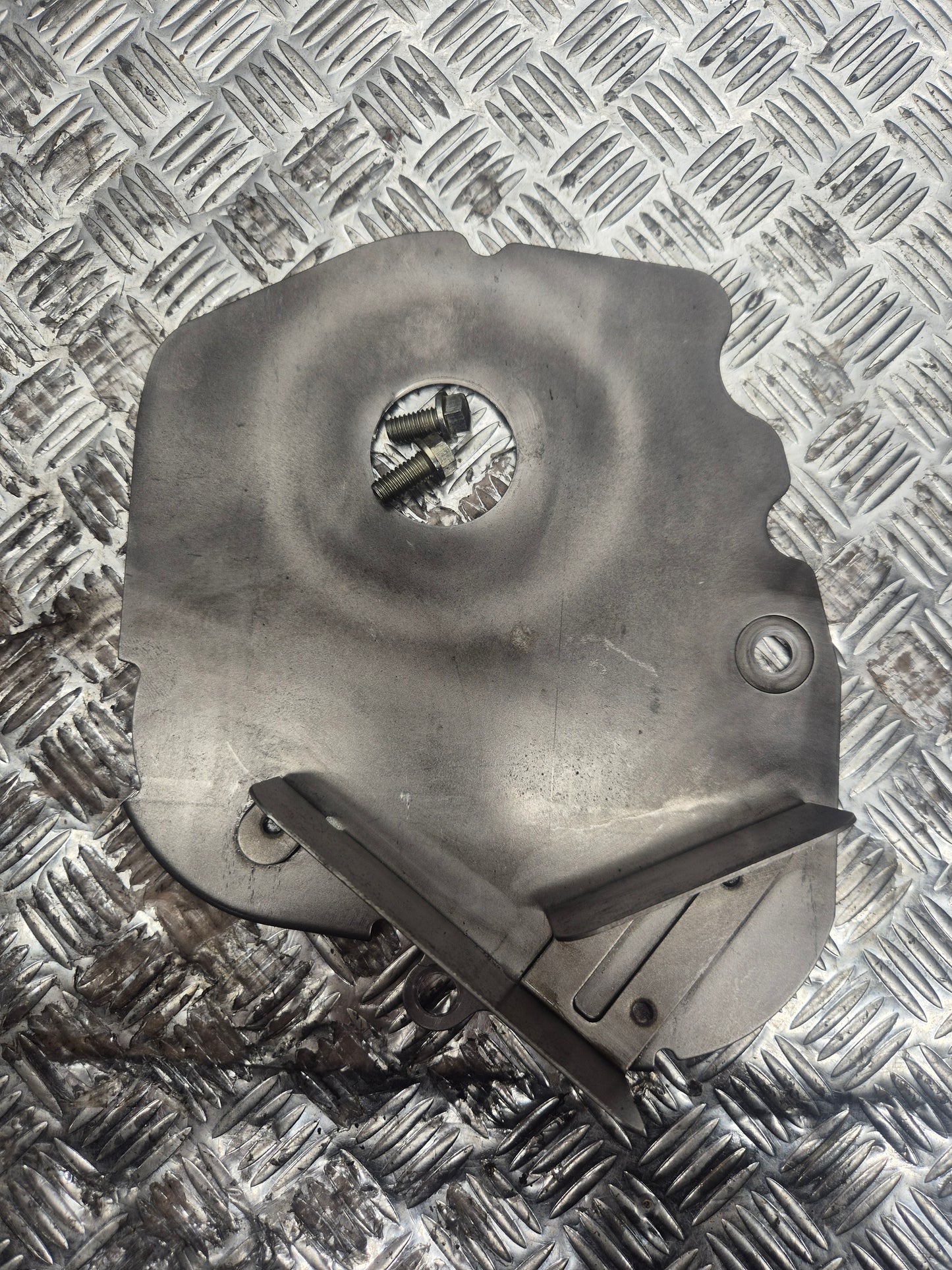 Tôle de carter PEUGEOT 125 SATELIS 2007-2011